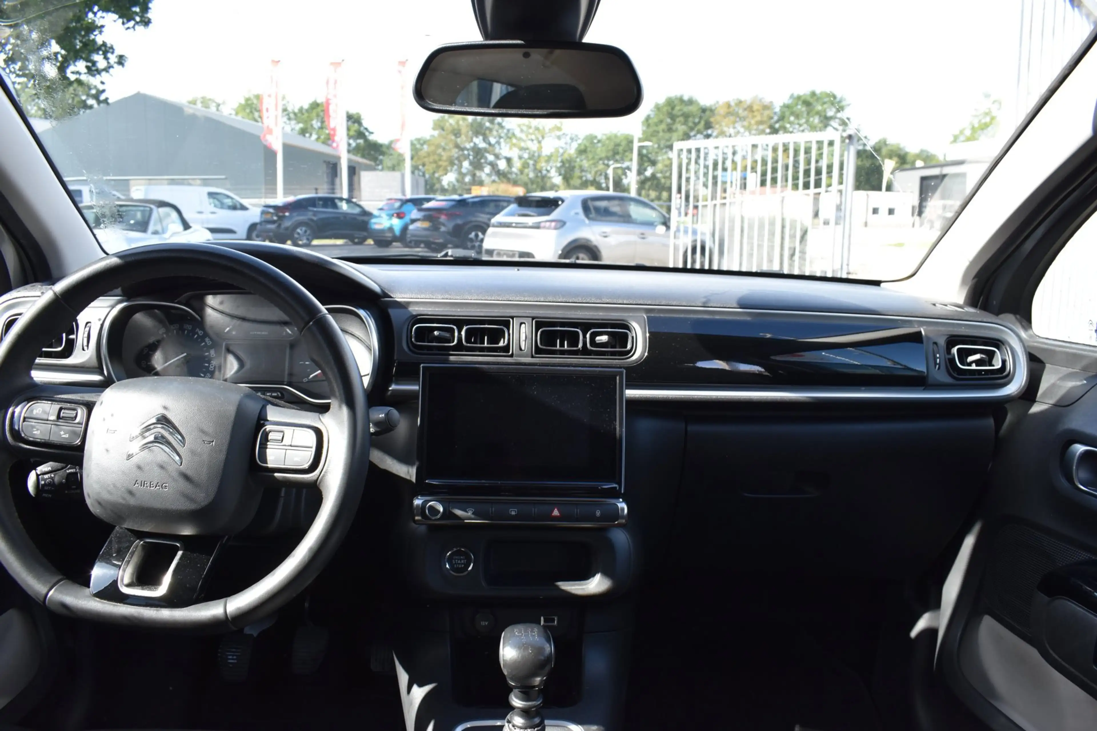 Citroen C3 1.5 BlueHDi Shine — photo 9
