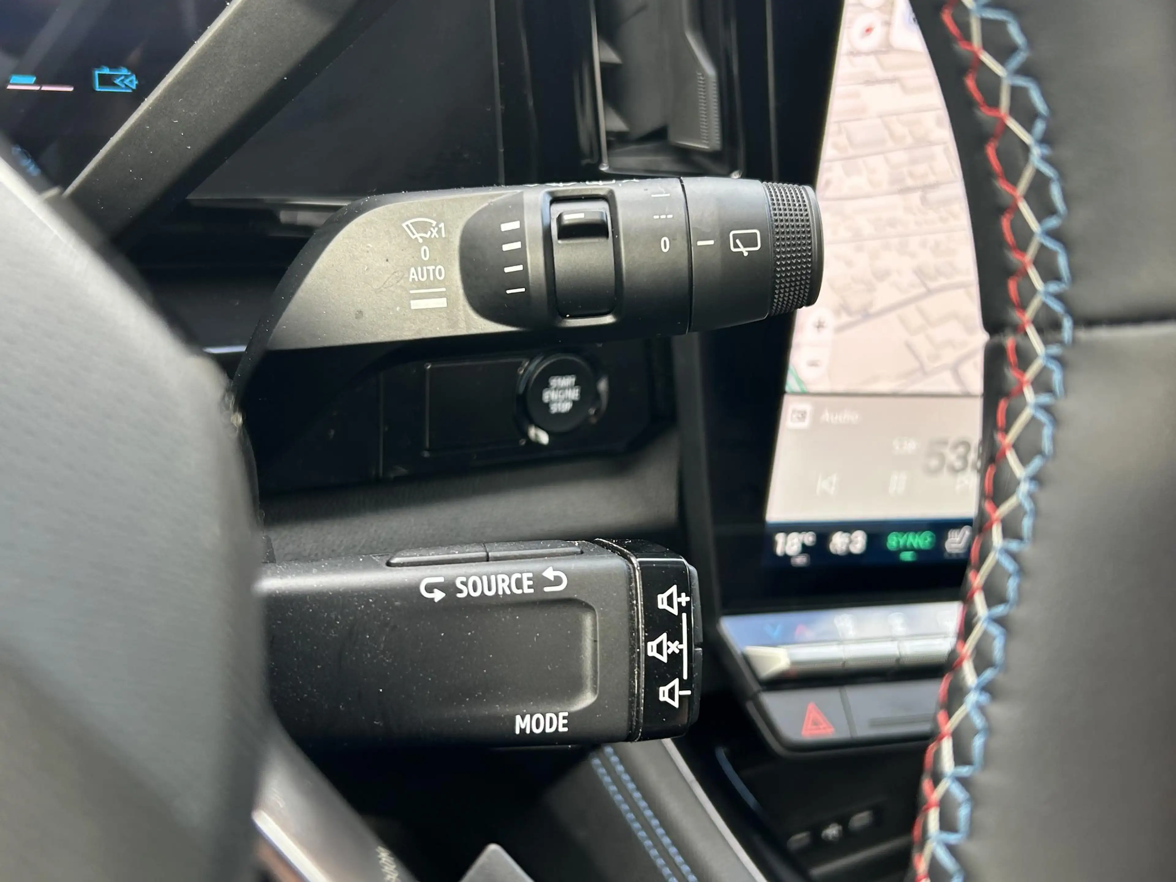 Renault Espace E-Tech full hybrid 200 esprit Alpine 7p. | — photo 35
