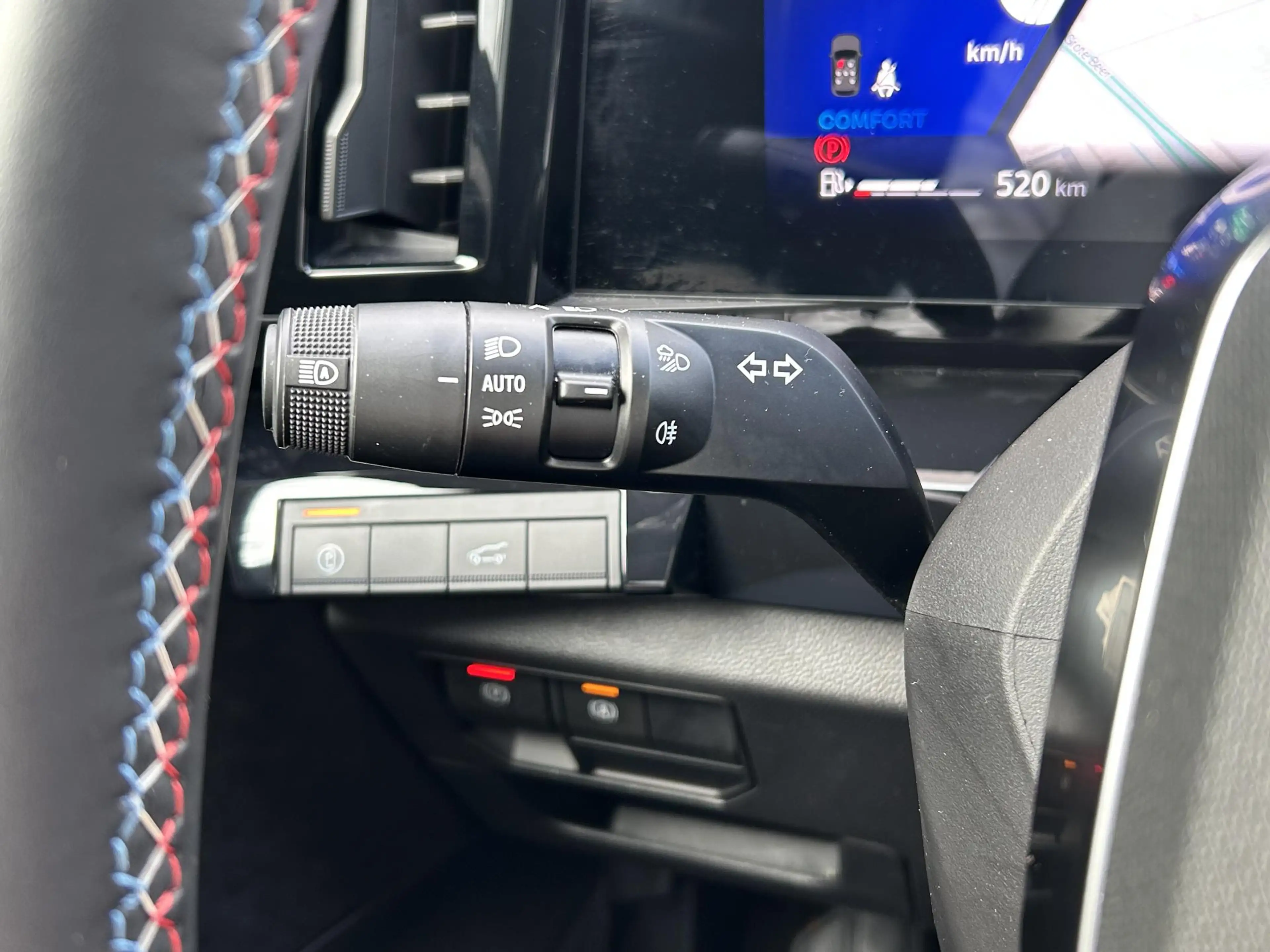 Renault Espace E-Tech full hybrid 200 esprit Alpine 7p. | — photo 34