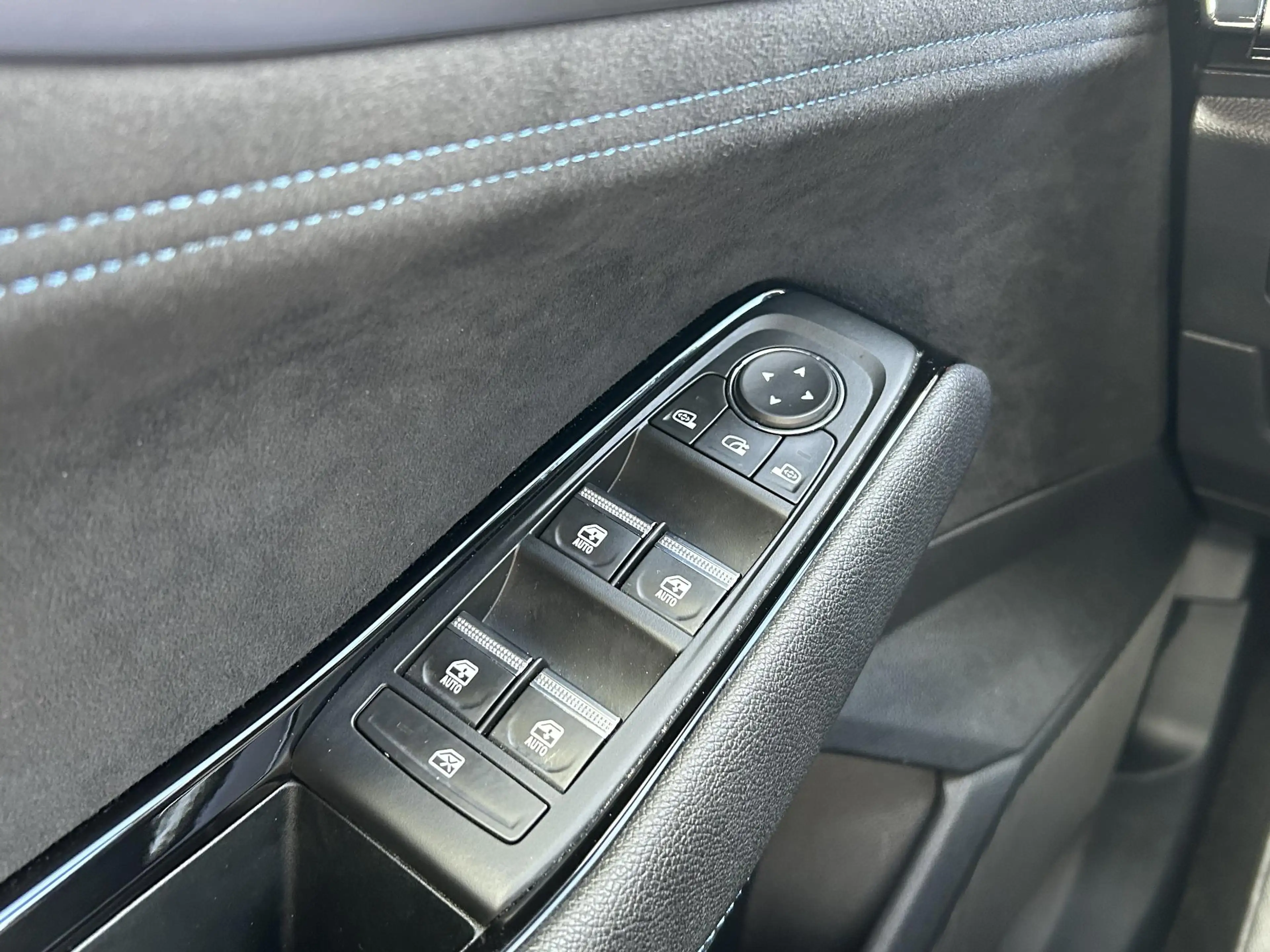 Renault Espace E-Tech full hybrid 200 esprit Alpine 7p. | — photo 20