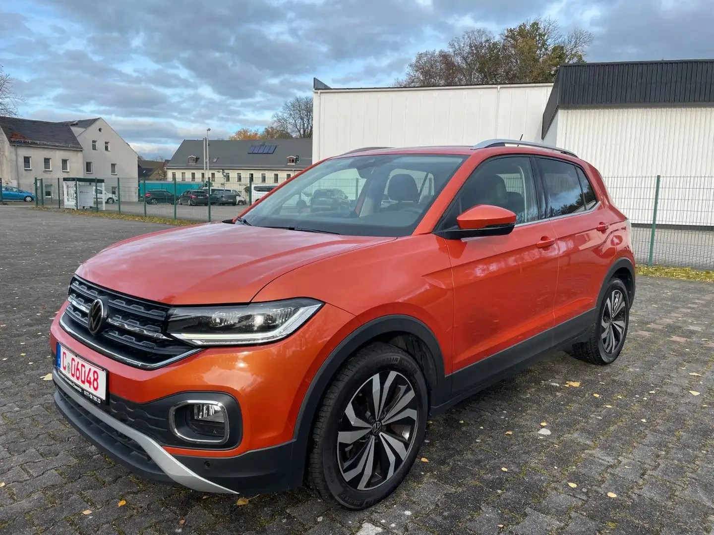 Volkswagen T-Cross 1.5 TSI OPF DSG Style Orange - 1
