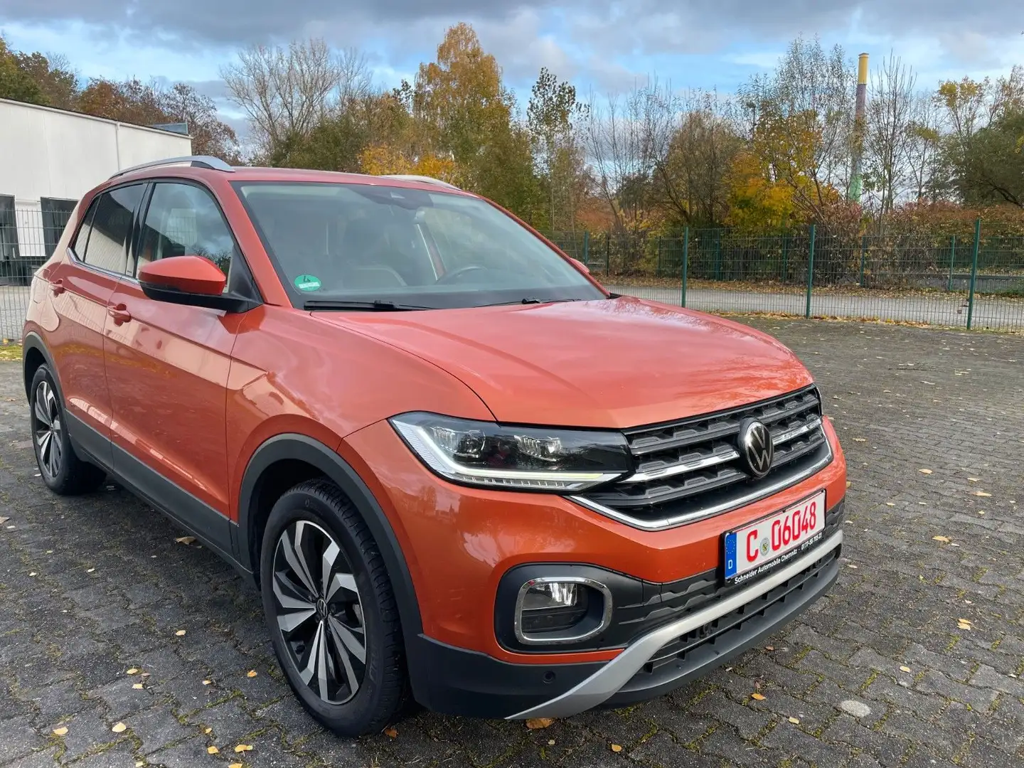 Volkswagen T-Cross 1.5 TSI OPF DSG Style Orange - 2