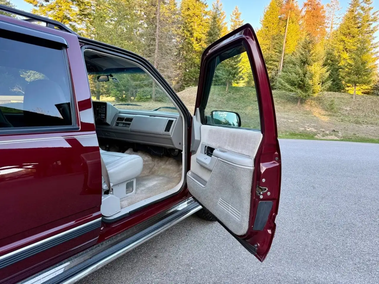 Chevrolet Suburban fotografie Chevrolet Suburban