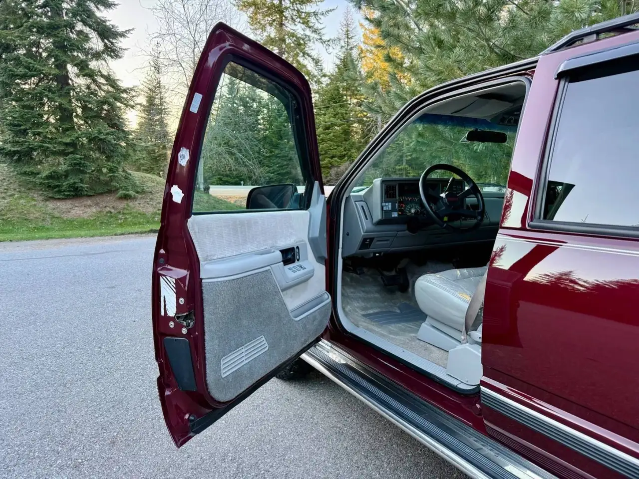 Chevrolet Suburban fotografie Chevrolet Suburban