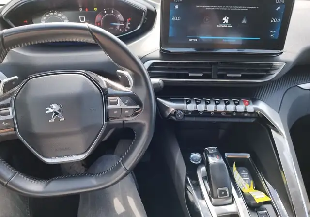 Peugeot 5008 view 6