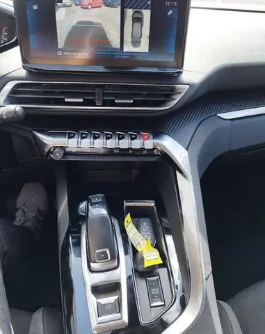 Peugeot 5008 view 7