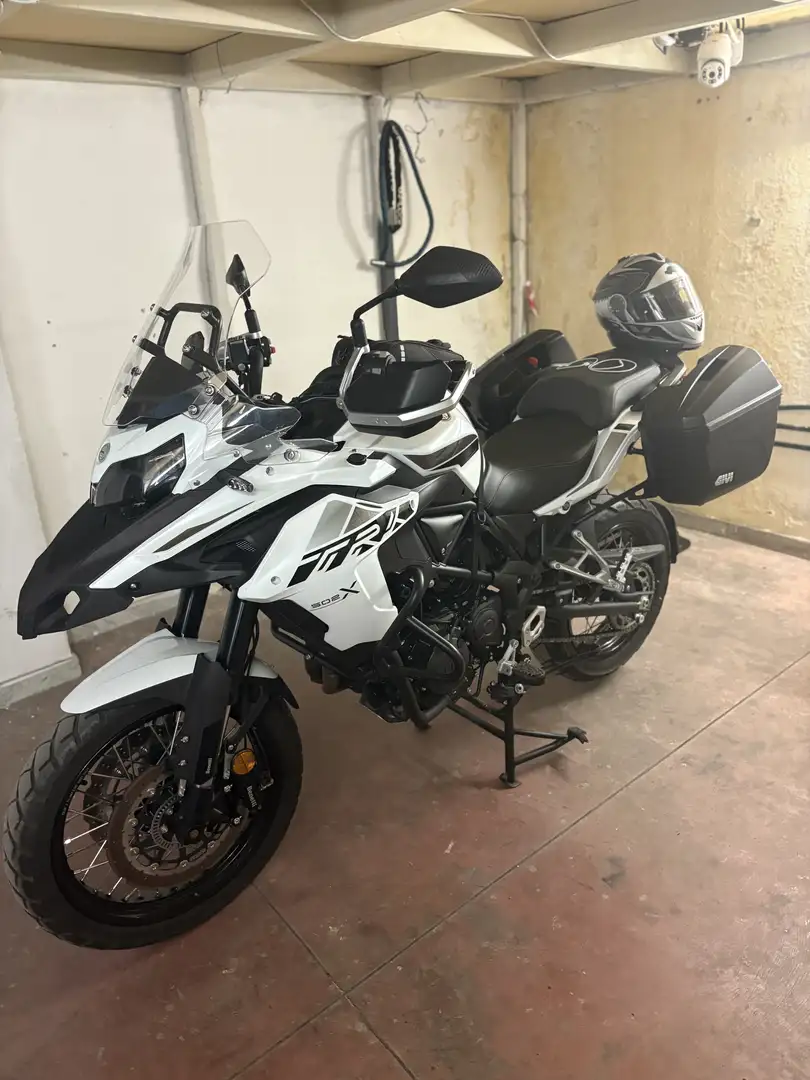 Benelli TRK 502 X - 2