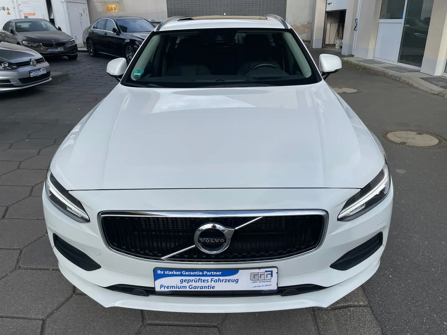Volvo V90 Kombi  HUD  CAM 1.Hand  Panorama  Alu Fehér - 2