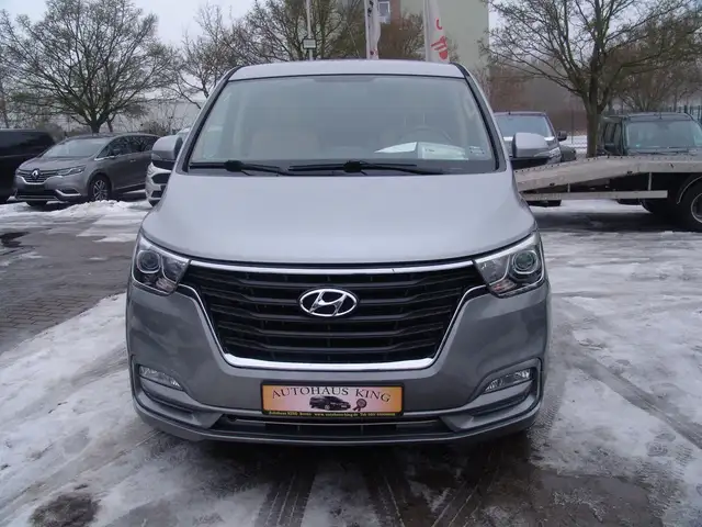 Hyundai H-1 Travel Premium FACELIFT -NAVI/LEDER/8Si