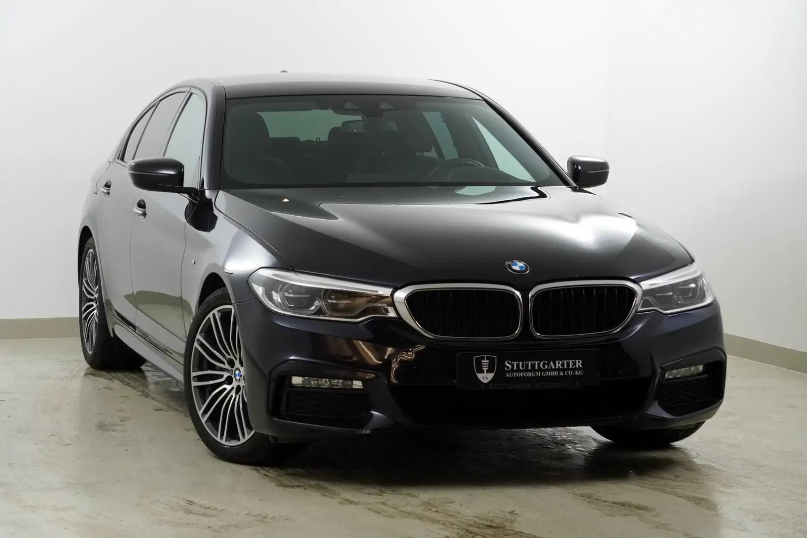 BMW 530 d xDrive M Sport LED Leder Head-up VIRTUEL Nero - 1