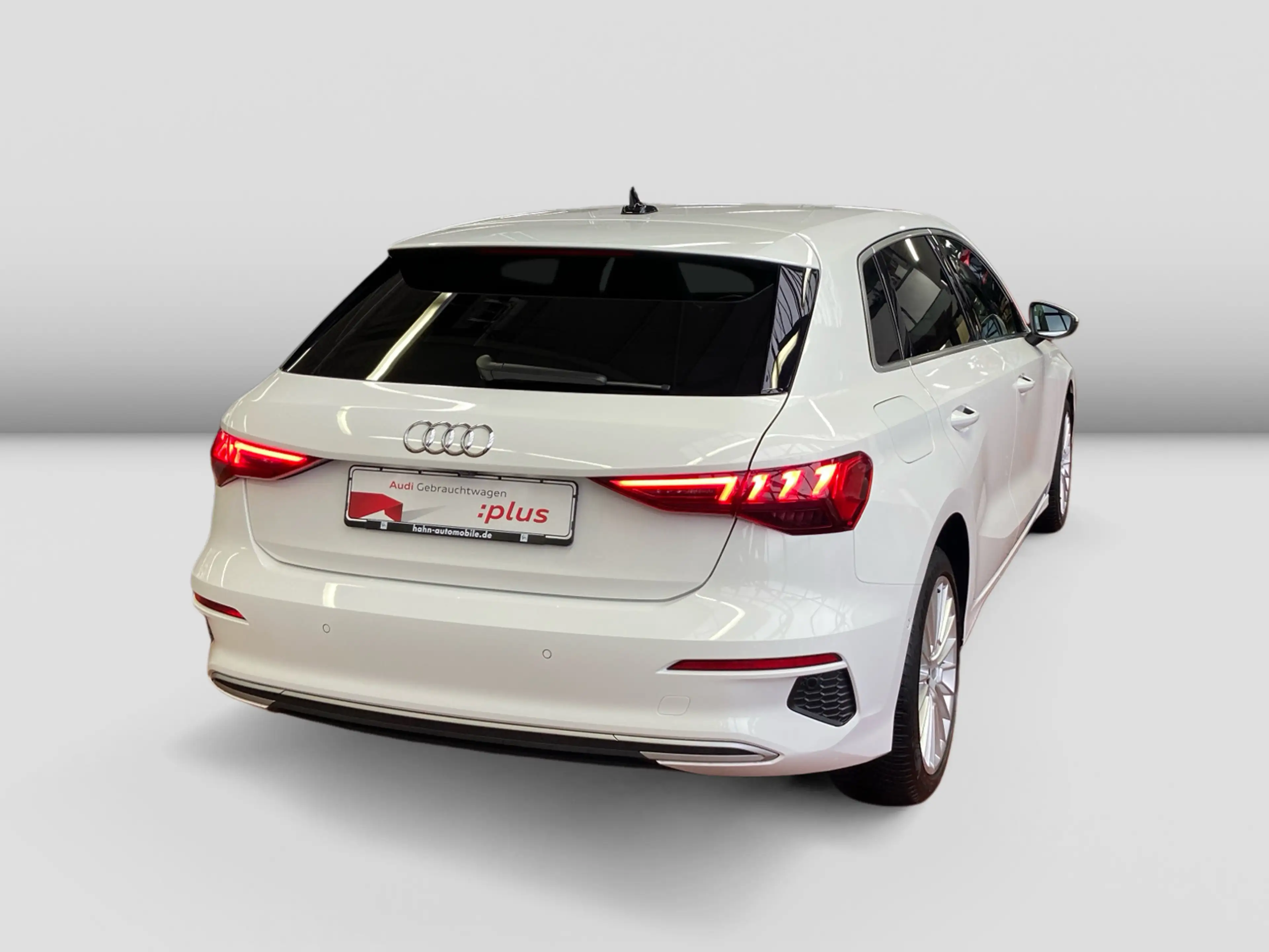 Audi A3 advanced 40TFSIe S-trc LED Cam Virt — photo 4