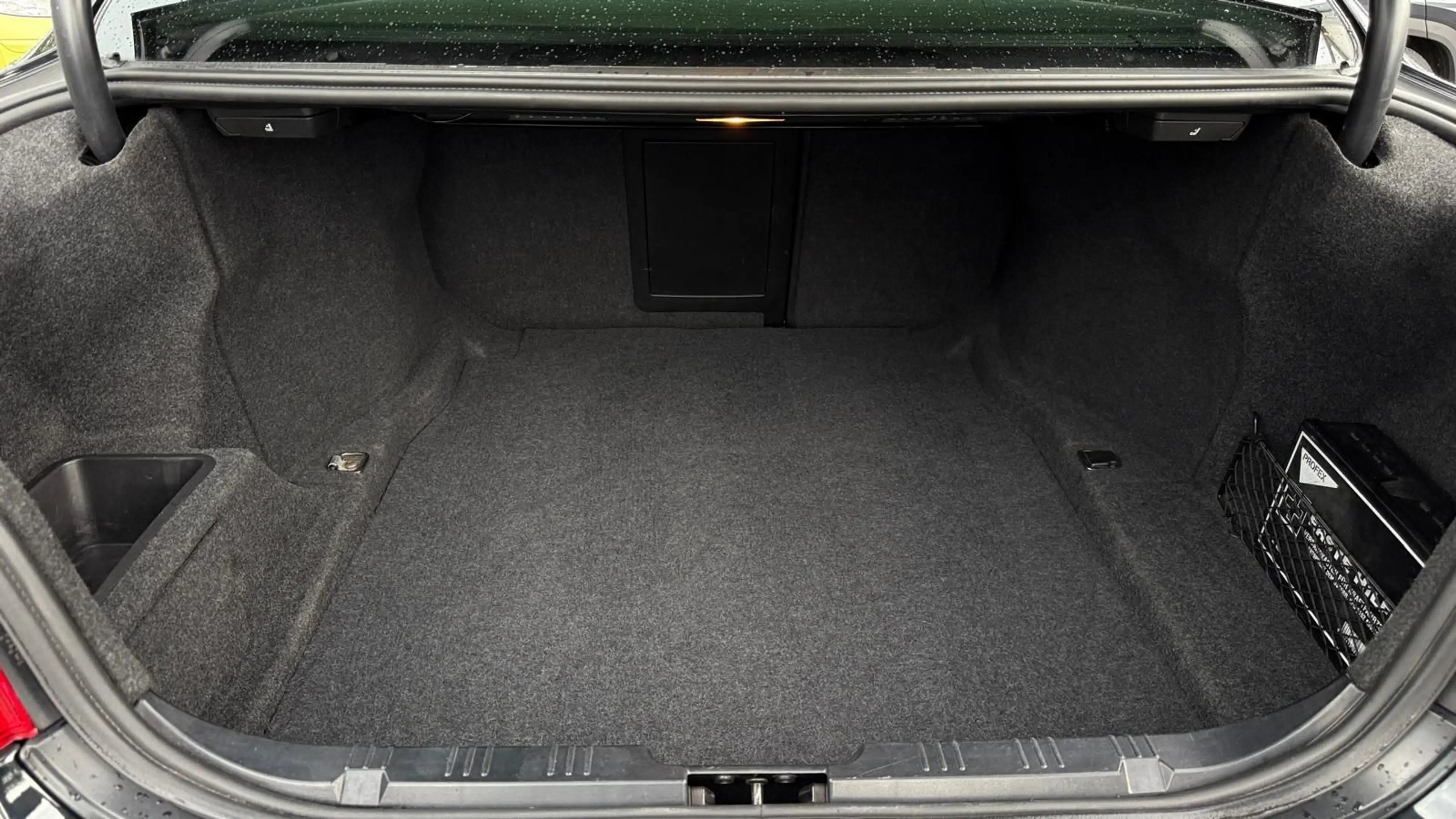 BMW M5 ShadowLine *Viele-Extras +Servicegepflegt — photo 12