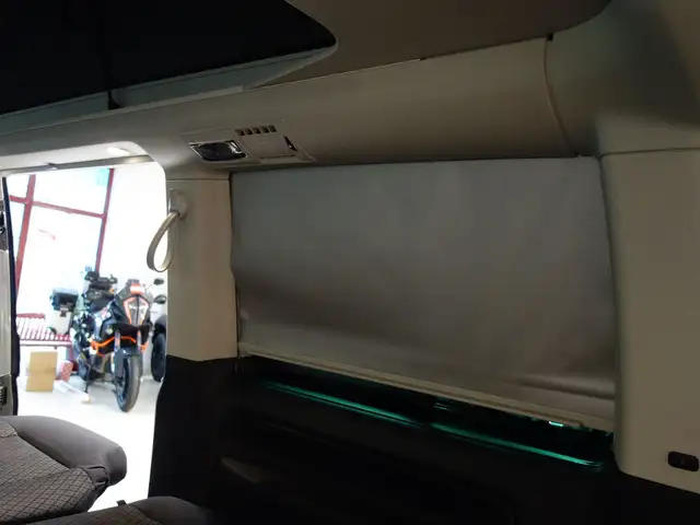 Volkswagen T6.1 California 2,0TDI 4Motion *BEACH EDITION *GA Ansicht 22