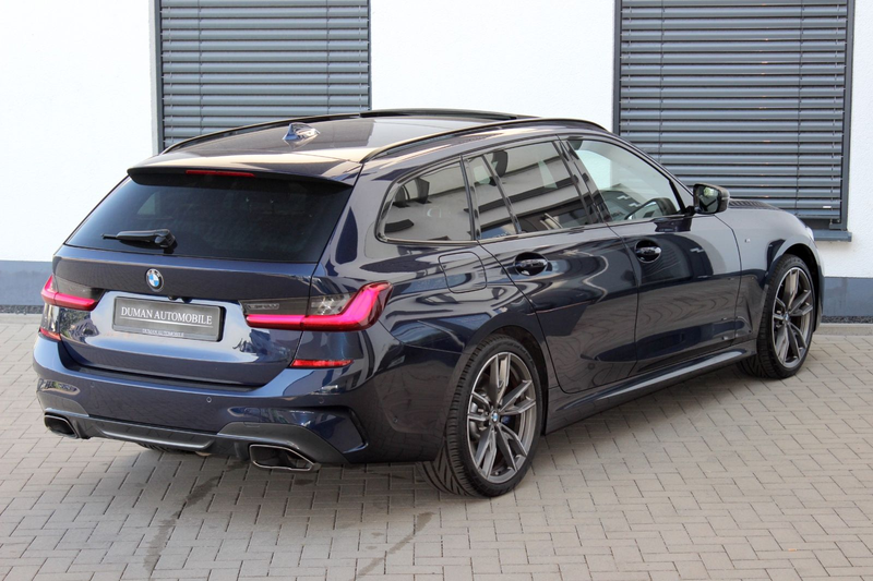 BMW 340 Touring xDrive **PANO S-SITZE AHK LASER** — photo 6