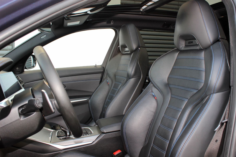 BMW 340 Touring xDrive **PANO S-SITZE AHK LASER** — photo 9