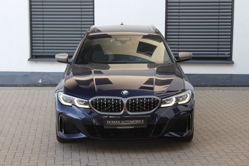 BMW 340 Touring xDrive **PANO S-SITZE AHK LASER** — photo 2