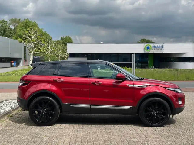 Land Rover Range Rover Evoque view 5