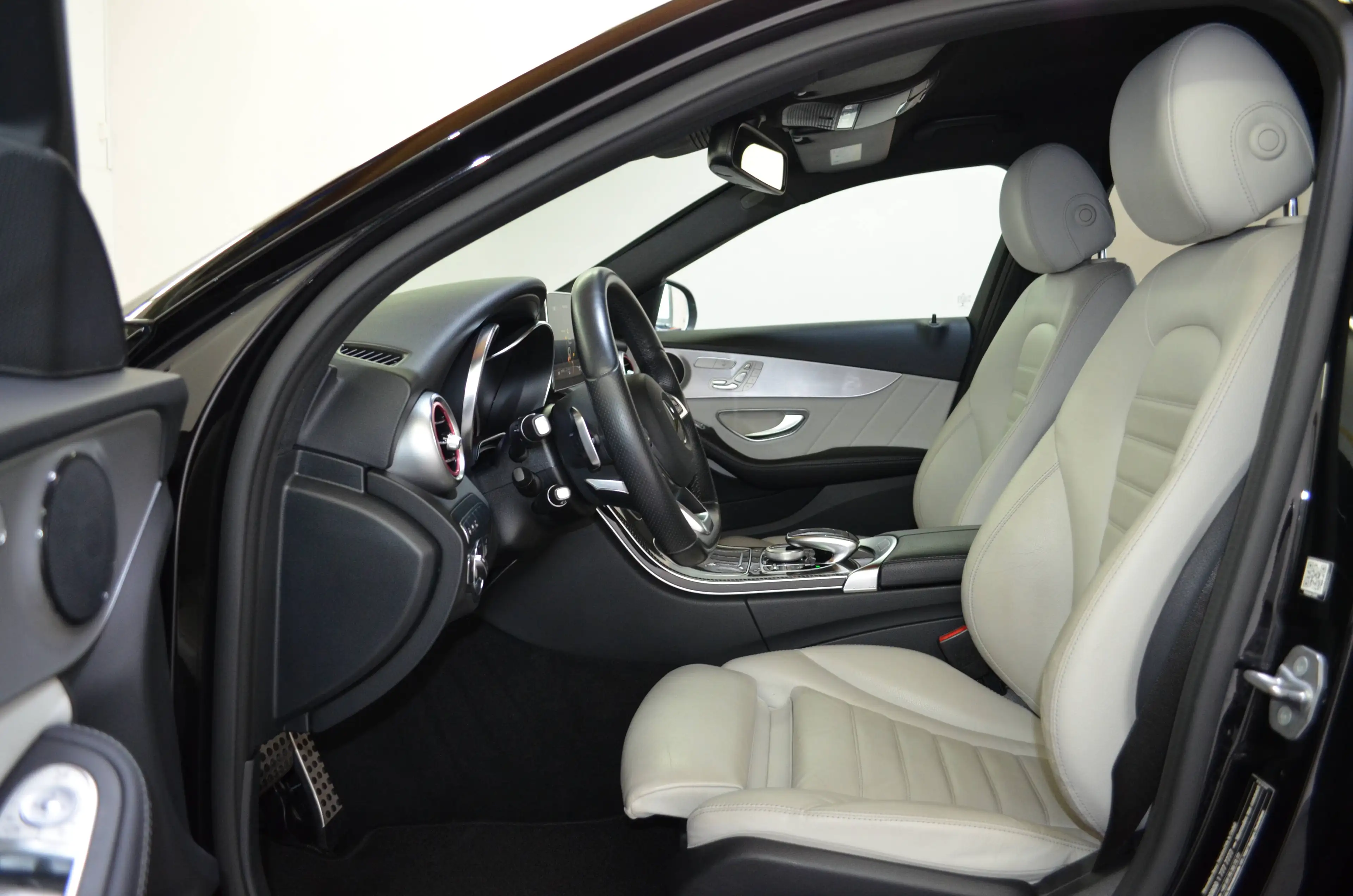 Mercedes-Benz C 400 T 7G 4M AMG-LINE"AIRMATIC"AHK"DTR+"MMY"RK"MBEAM"19 ZOLL" — photo 8