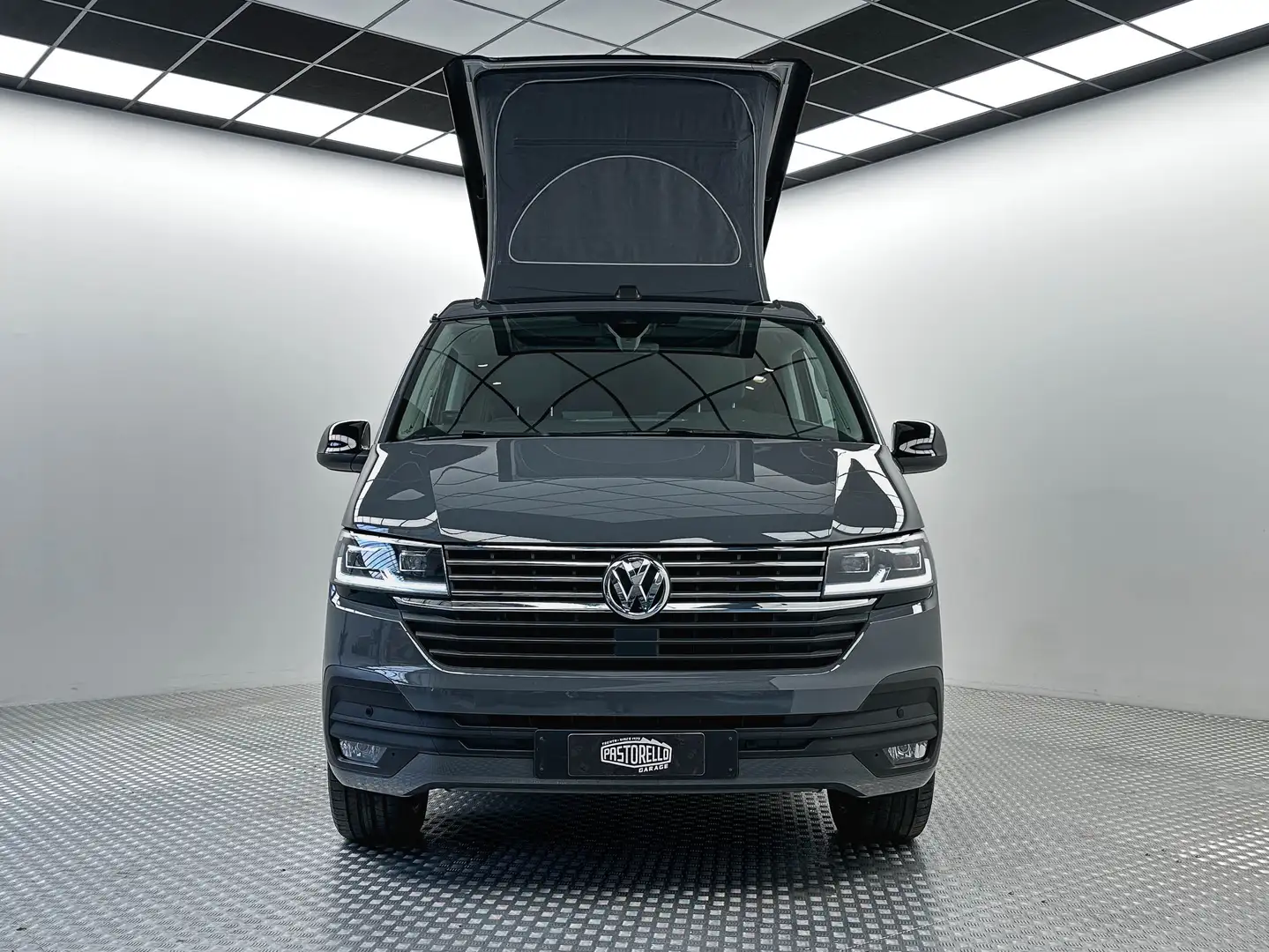 Volkswagen T6 California California 2.0 TDI 150CV Beach Camper Edition Grigio - 2