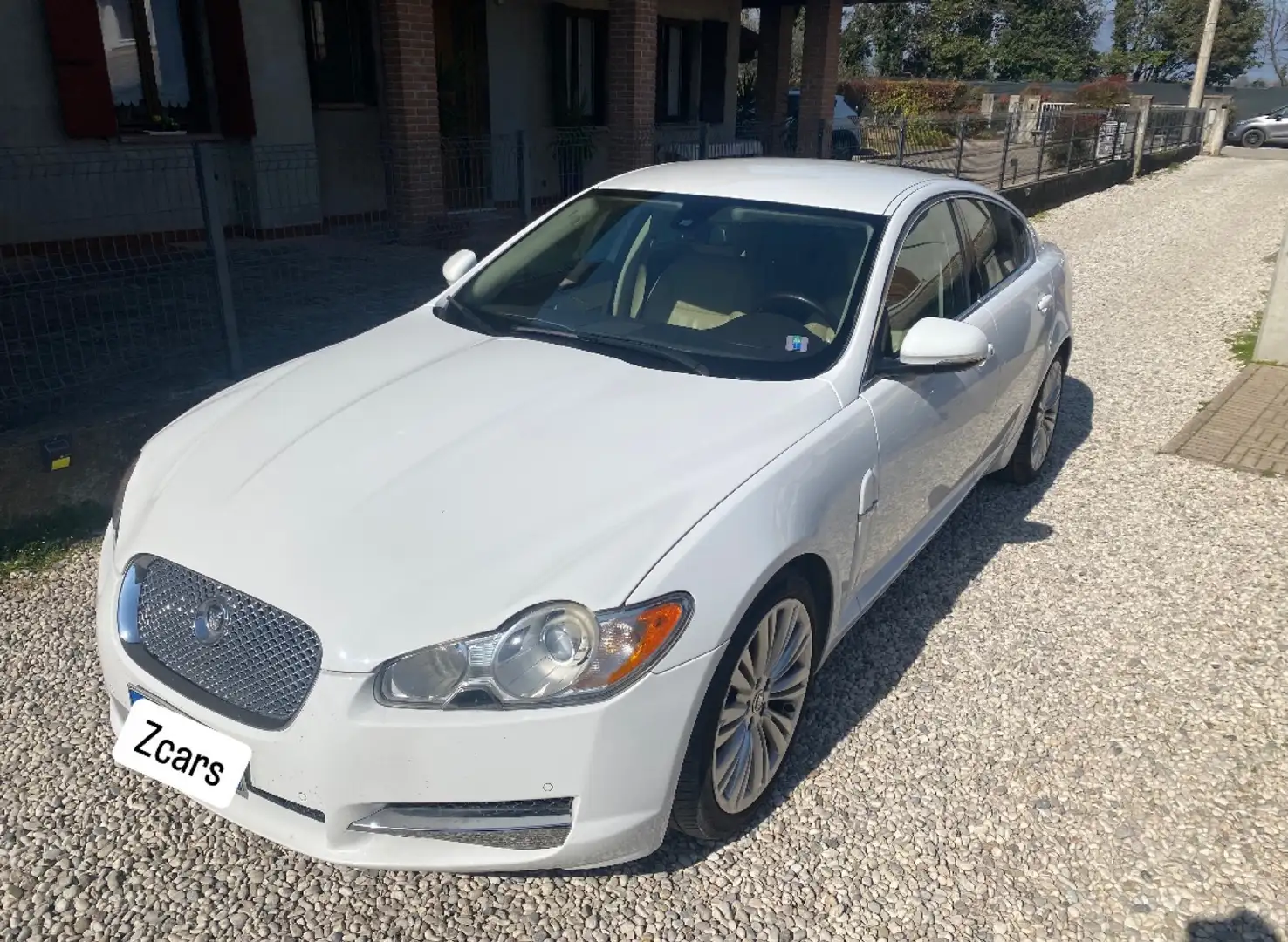 Jaguar XF 3.0d V6 Premium Luxury auto Bianco - 1