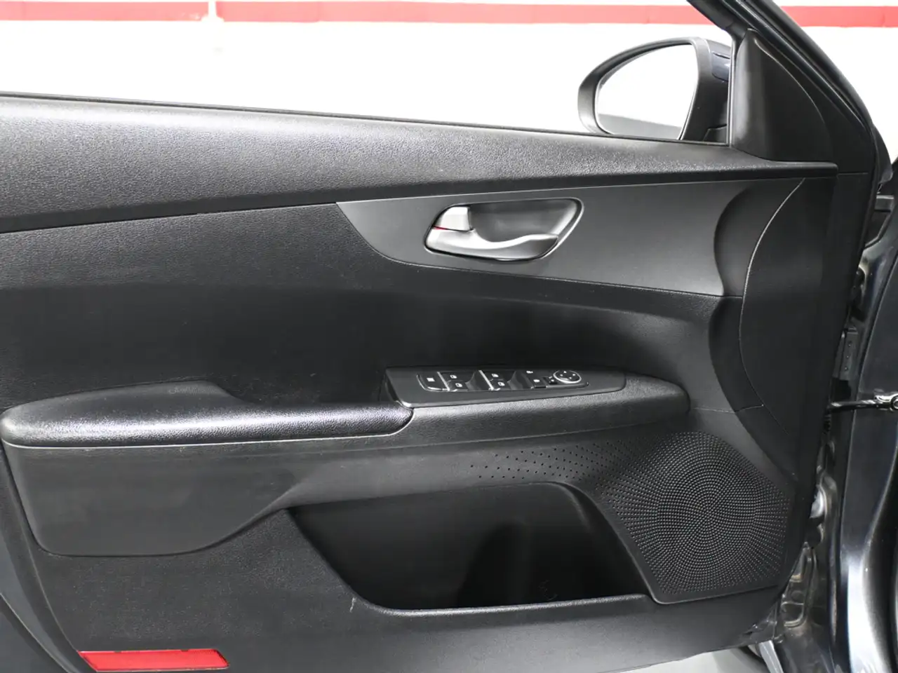 Kia Forte снимка Kia Forte