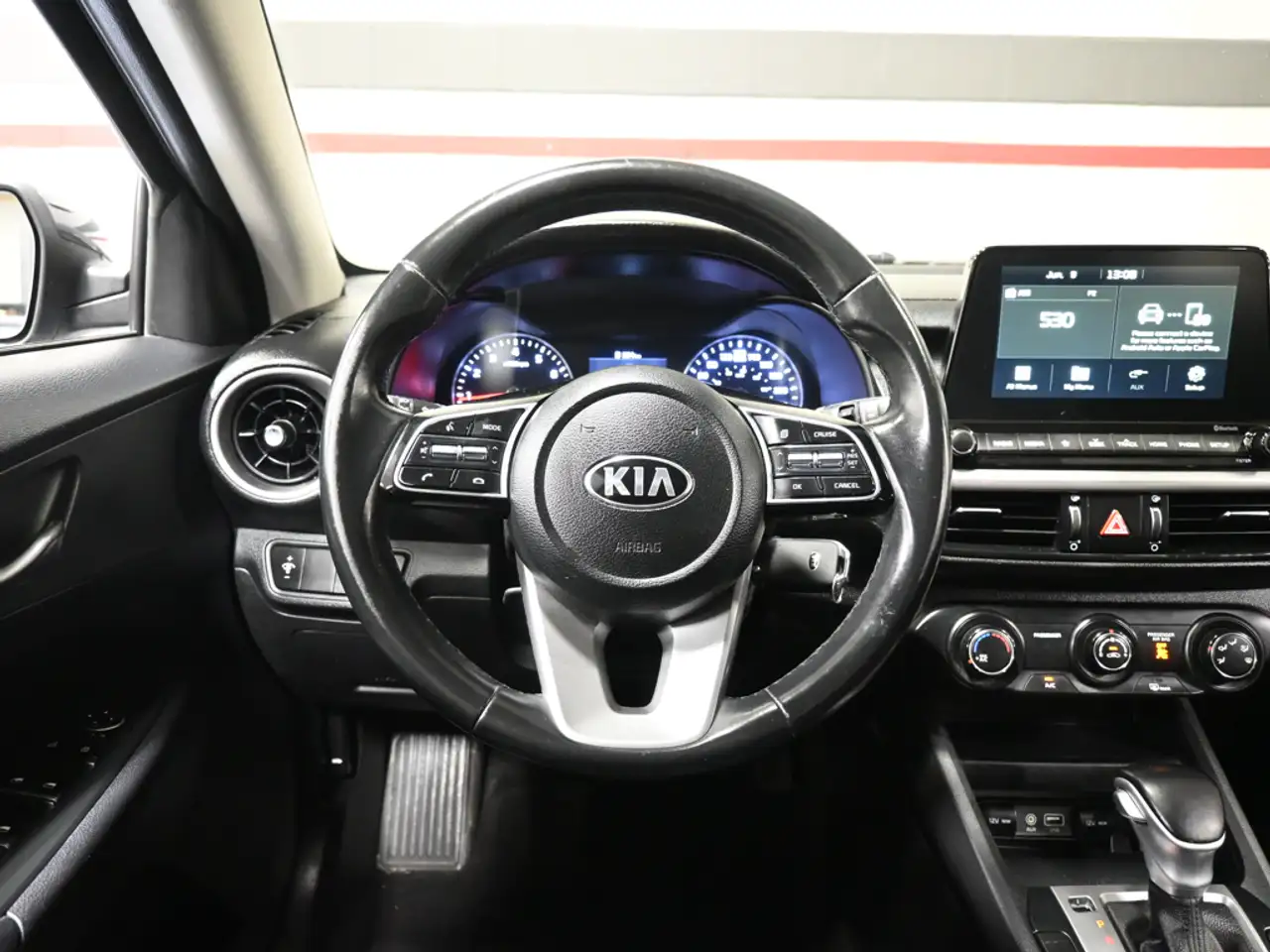 Kia Forte снимка Kia Forte