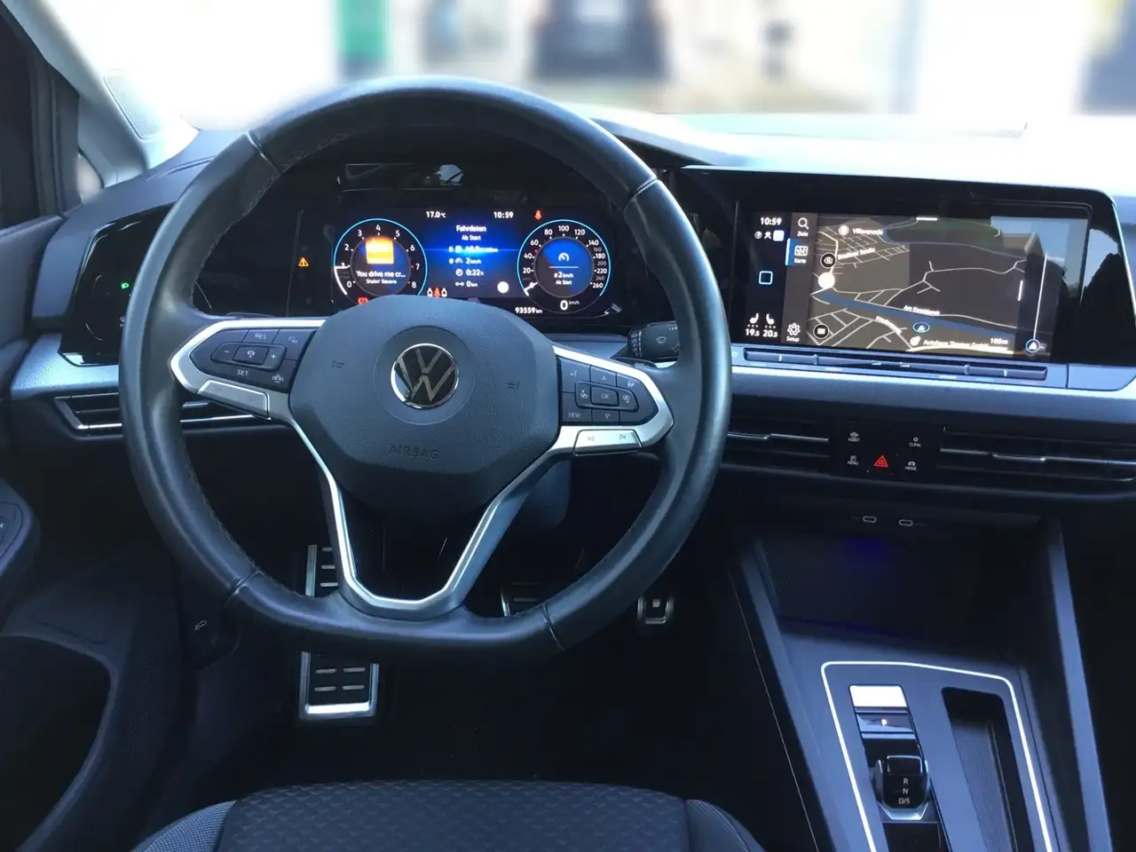 Volkswagen Golf VIII 1.5 eTSI DSG ACTIVE +LED +ACC +VIRTUAL +NAVI, миниатюра 12