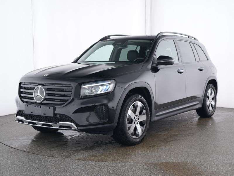 Mercedes-Benz GLB 220