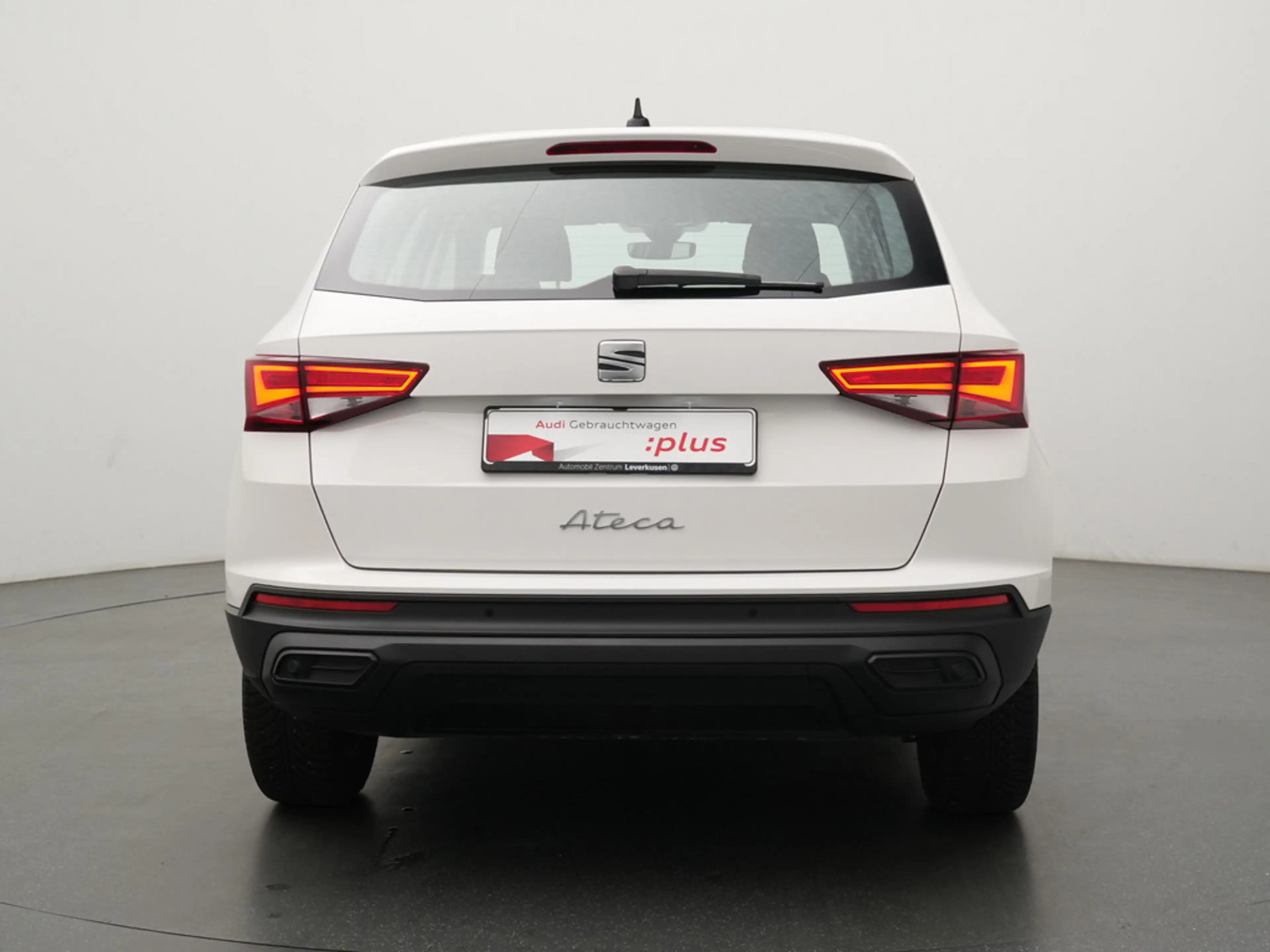 SEAT Ateca VIRT CARPLAY LED PDC KLIMA — photo 4
