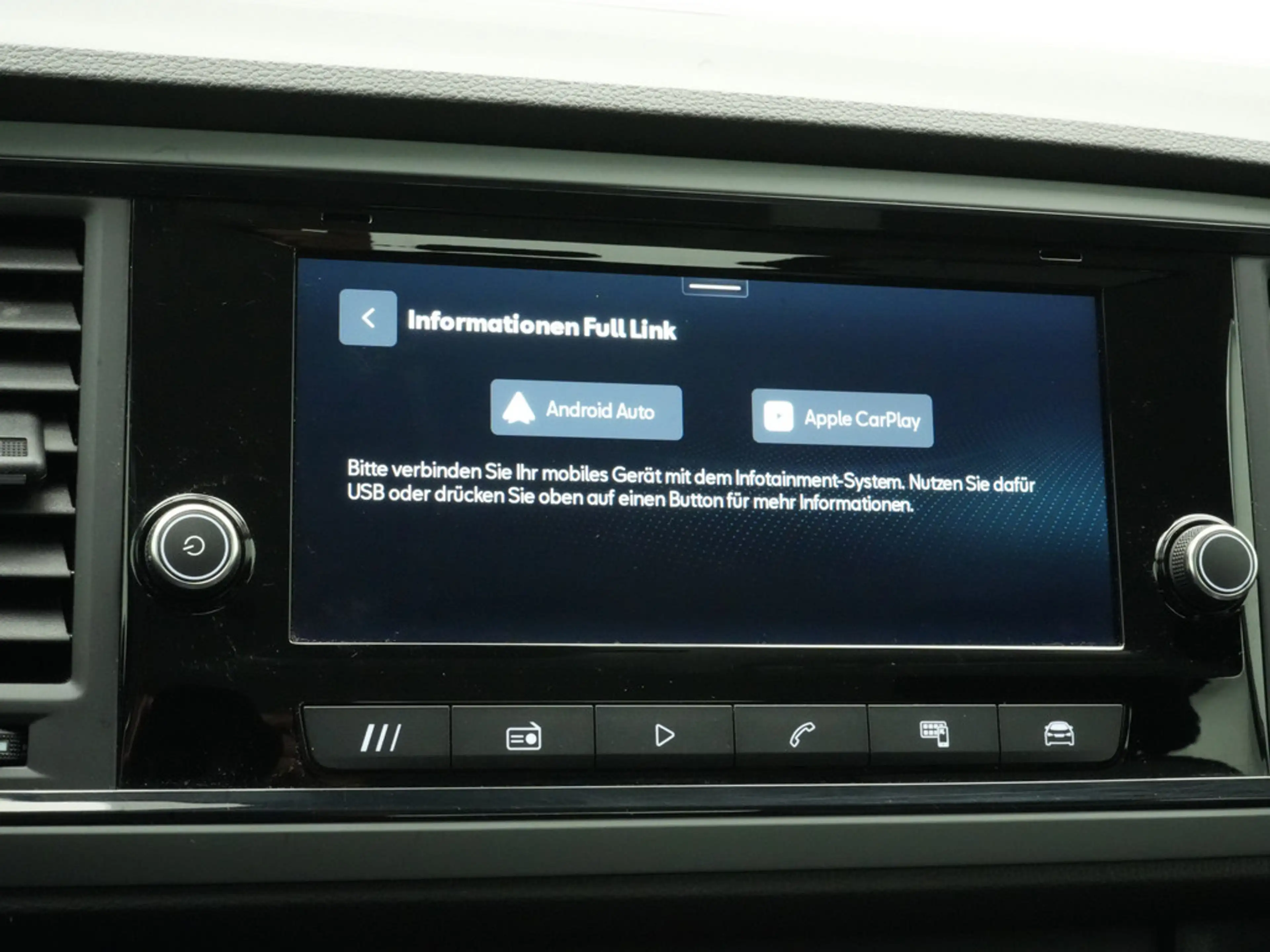 SEAT Ateca VIRT CARPLAY LED PDC KLIMA — photo 13
