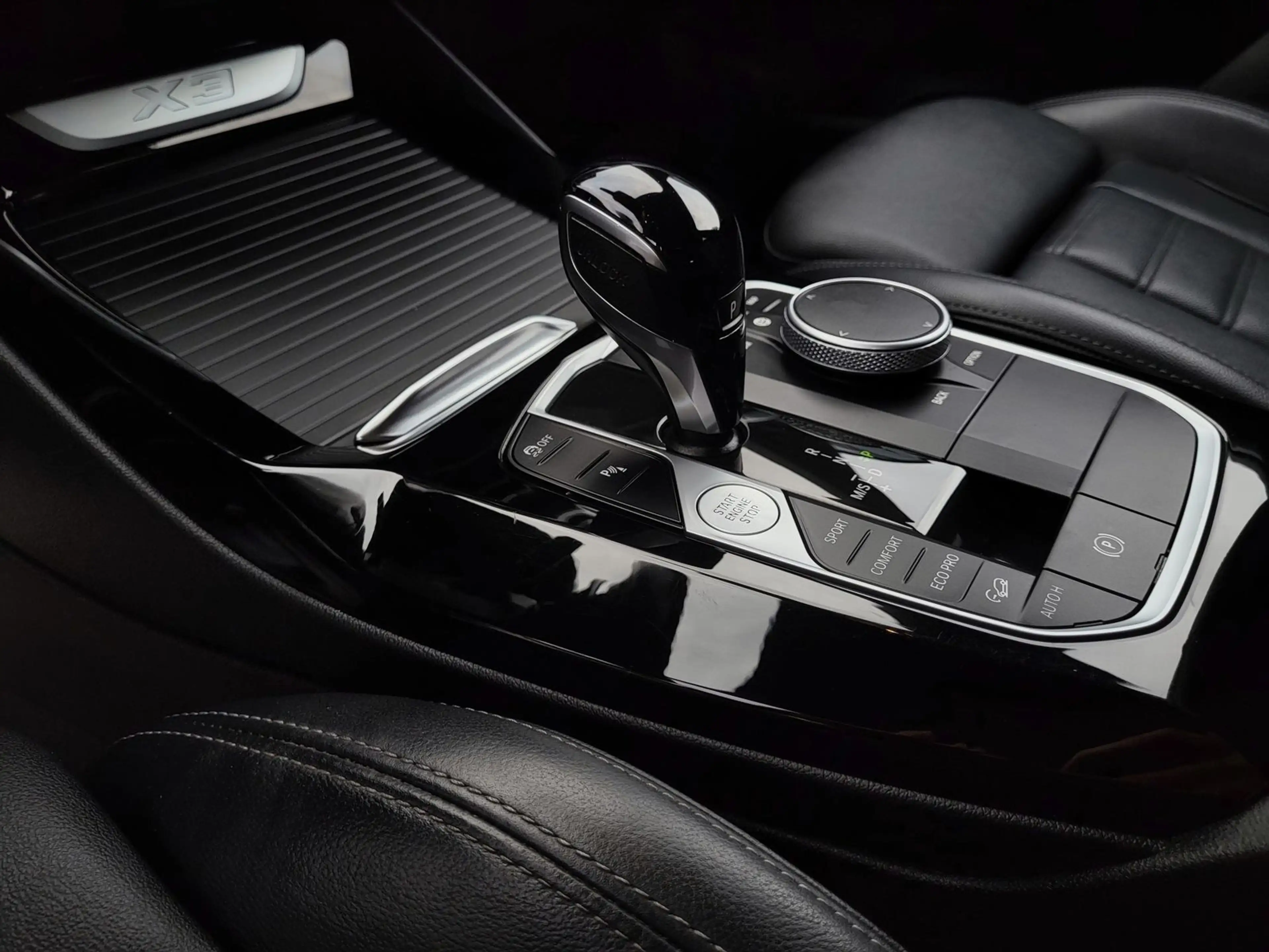 BMW X3 xDrive 20 d M Sport MEMORY|ACC|H&K|AHK — photo 13