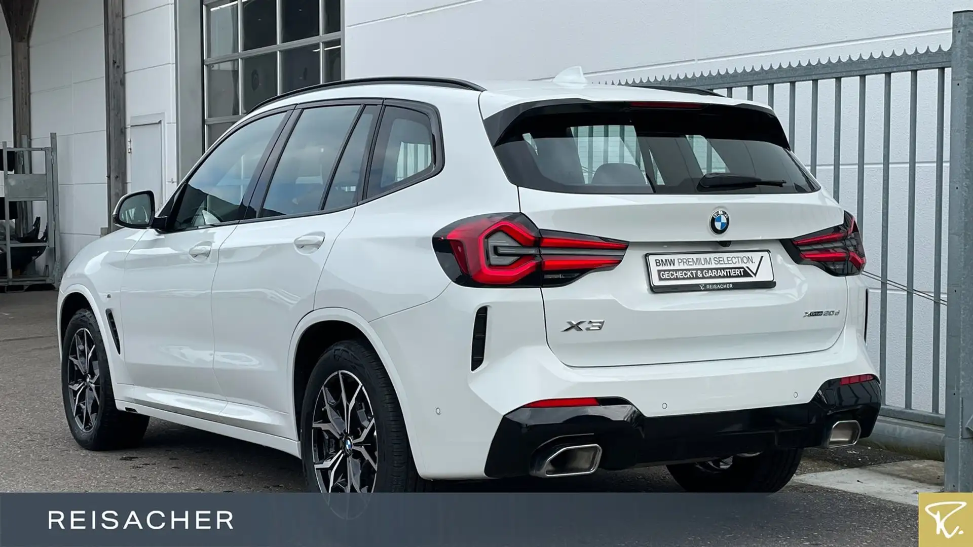 BMW X3 xDrive 20d M-Sport,AHK,Laser,HUD,ParkAss,HiFi Weiß - 2