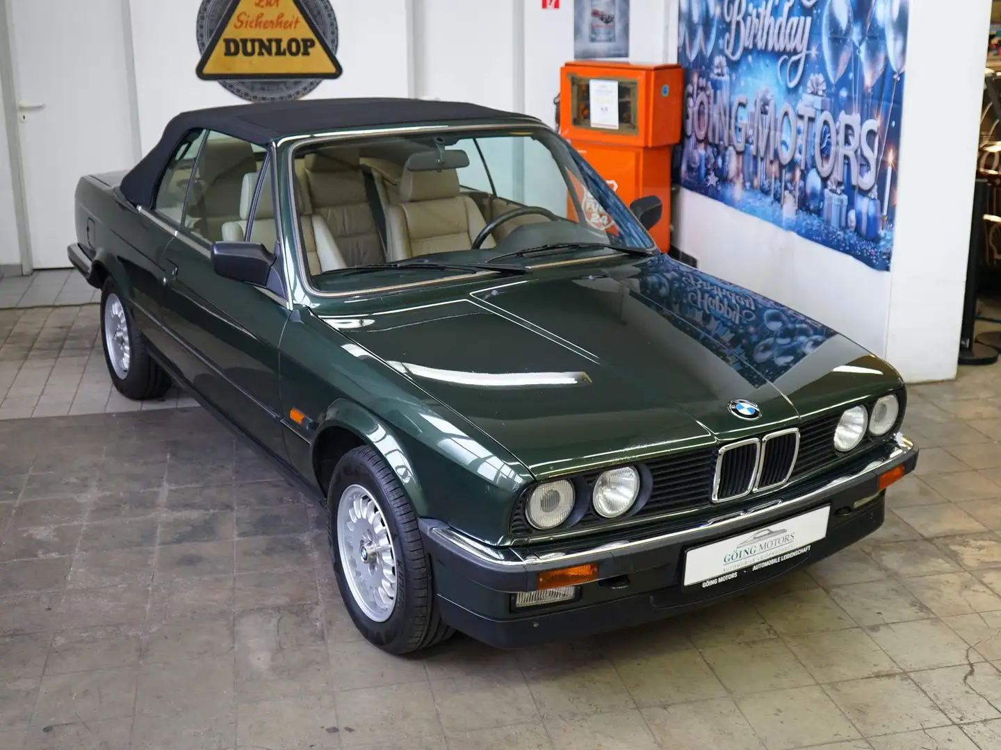BMW 320 E30 Cabriolet aus 1. Hand Grün - 1