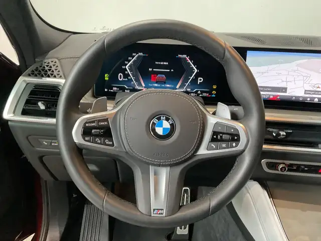 BMW X6 view 4
