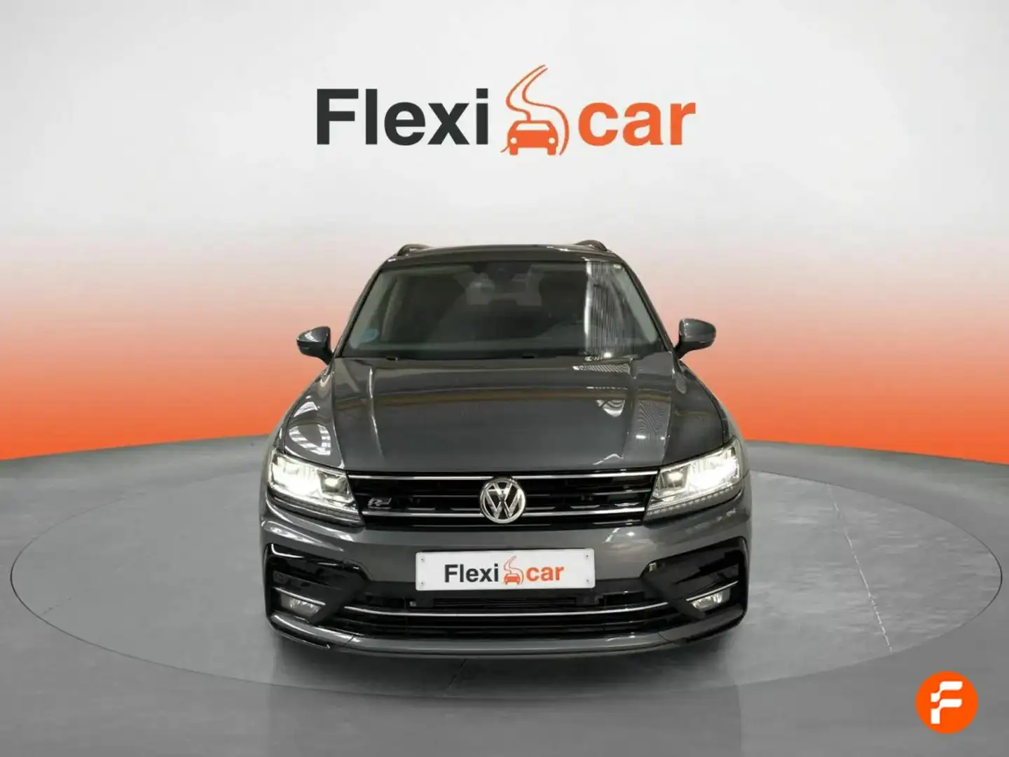 Volkswagen Tiguan 1.5 TSI Sport DSG 110kW Grau - 2