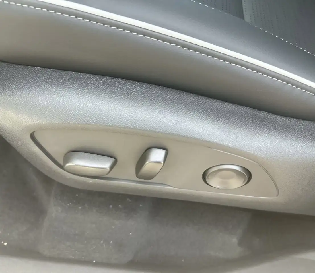 Buick Enclave снимка Buick Enclave