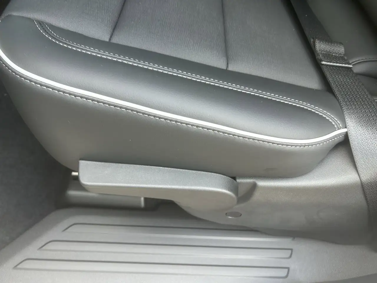 Buick Enclave снимка Buick Enclave