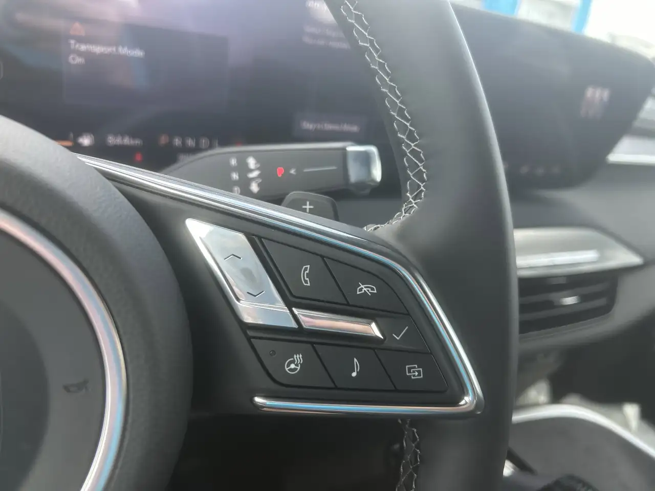 Buick Enclave снимка Buick Enclave