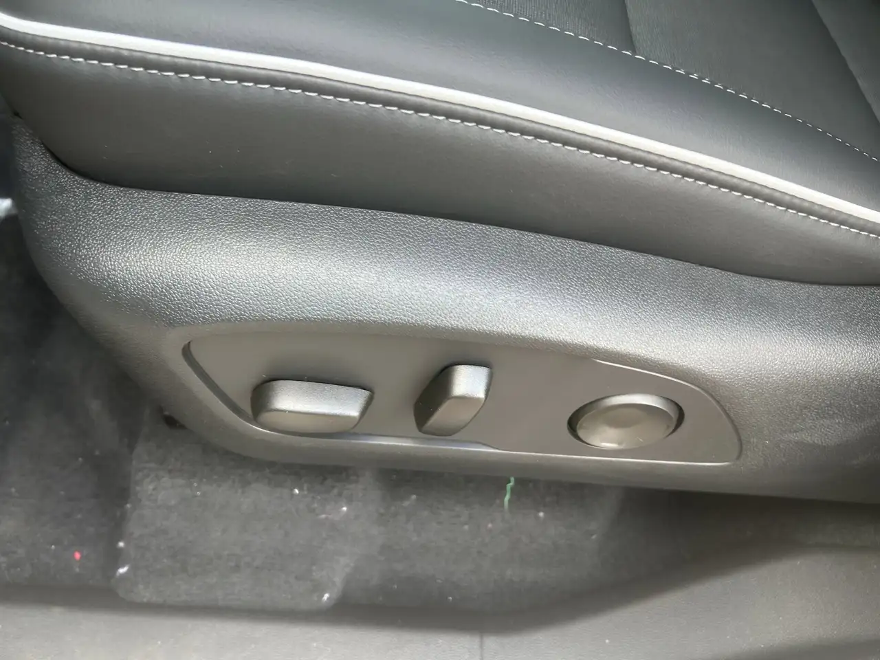 Buick Enclave снимка Buick Enclave