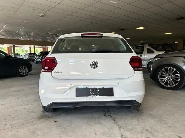 Volkswagen Polo view 3