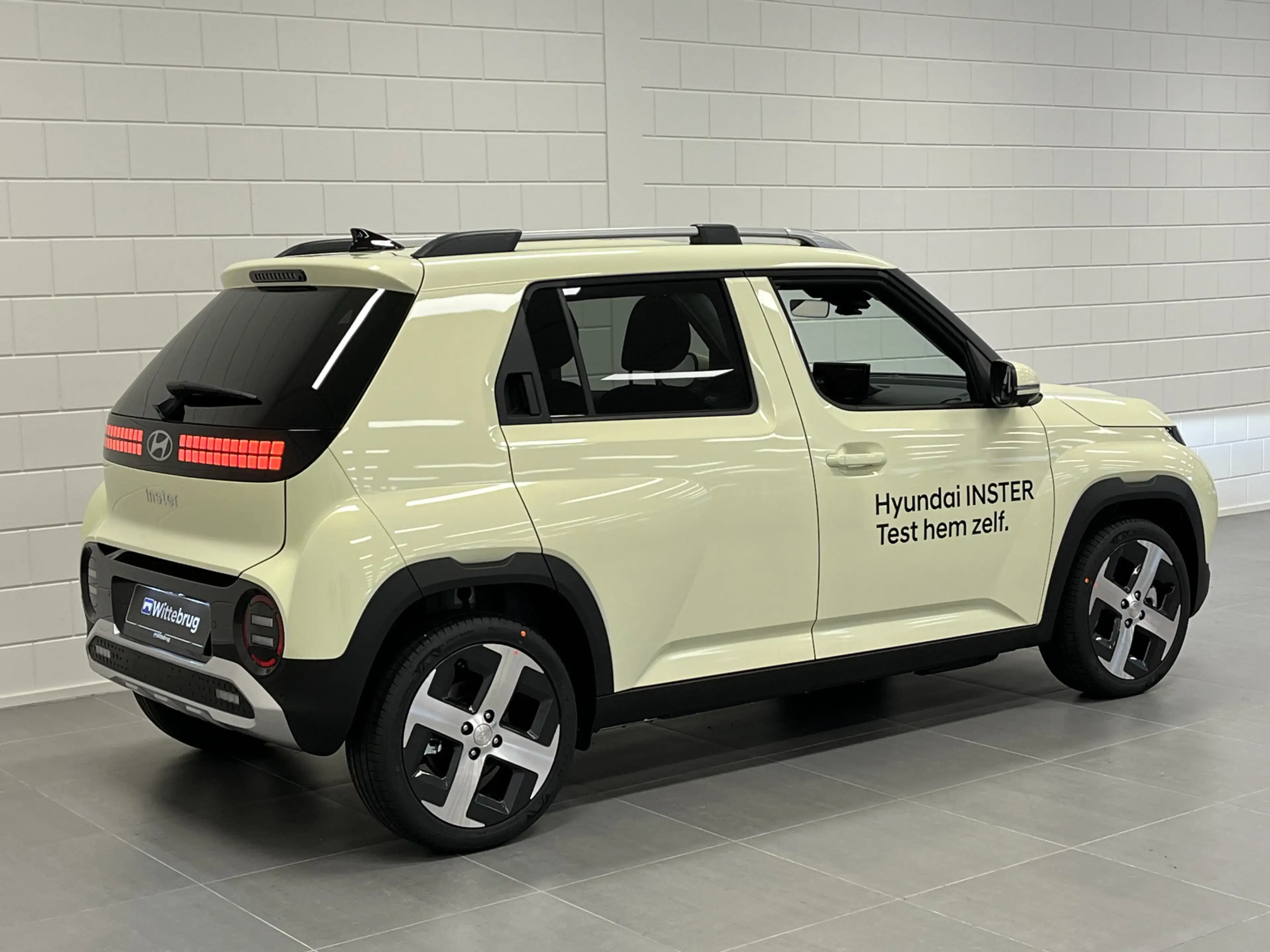 Hyundai Inster Evolve 49 kWh Volledig Elektrisch met Navigatie, C — photo 3