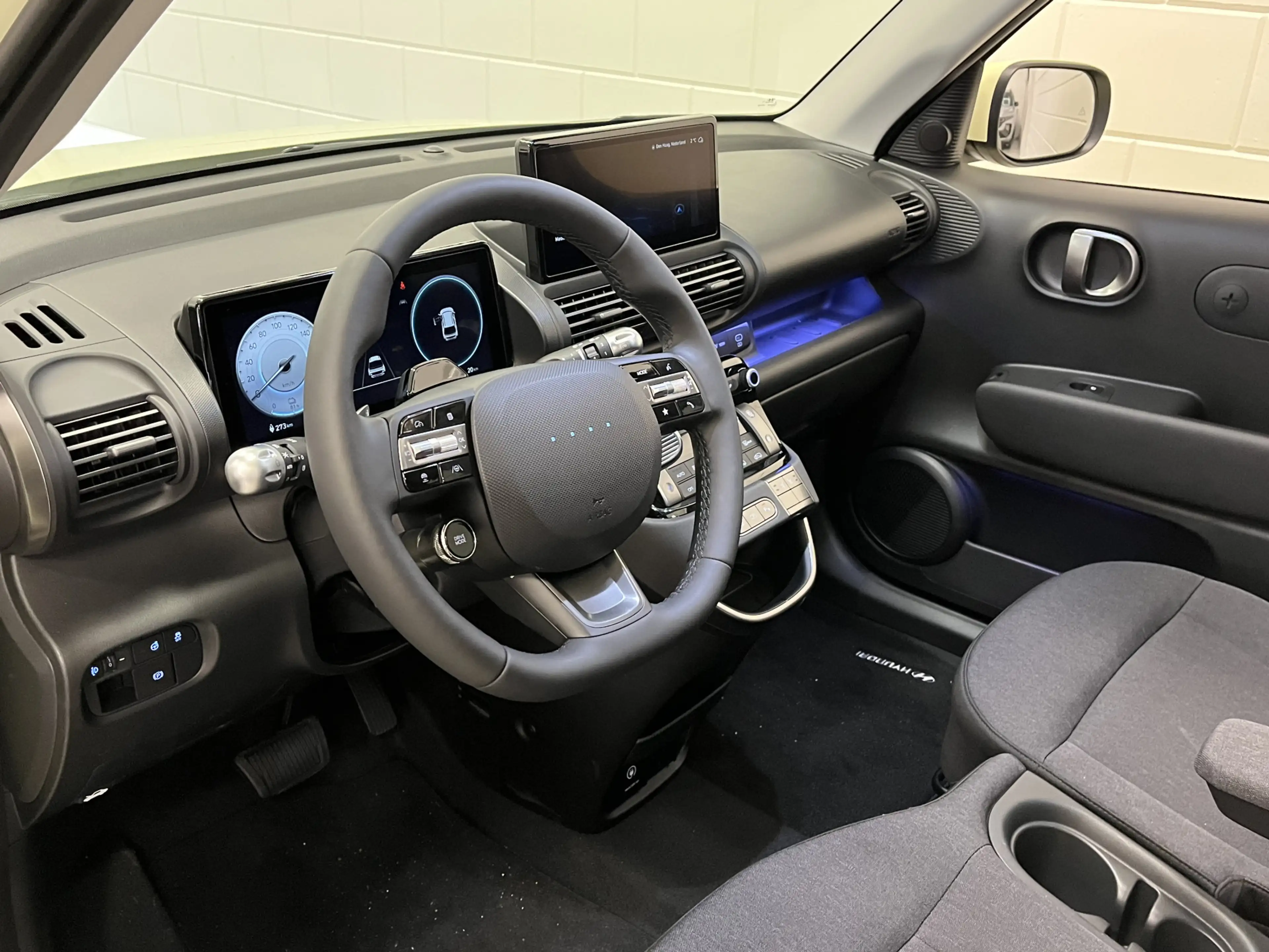 Hyundai Inster Evolve 49 kWh Volledig Elektrisch met Navigatie, C — photo 4