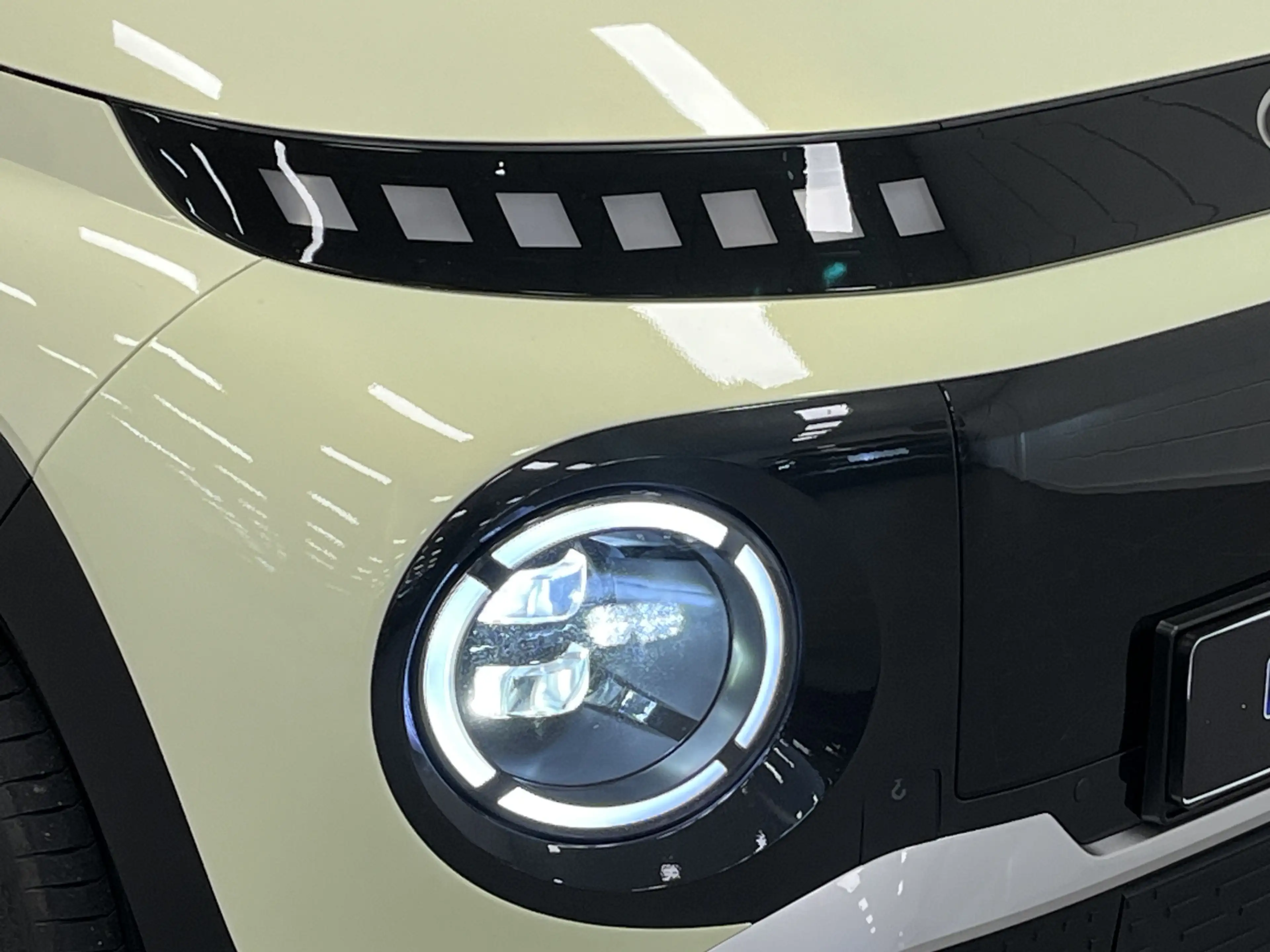 Hyundai Inster Evolve 49 kWh Volledig Elektrisch met Navigatie, C — photo 13