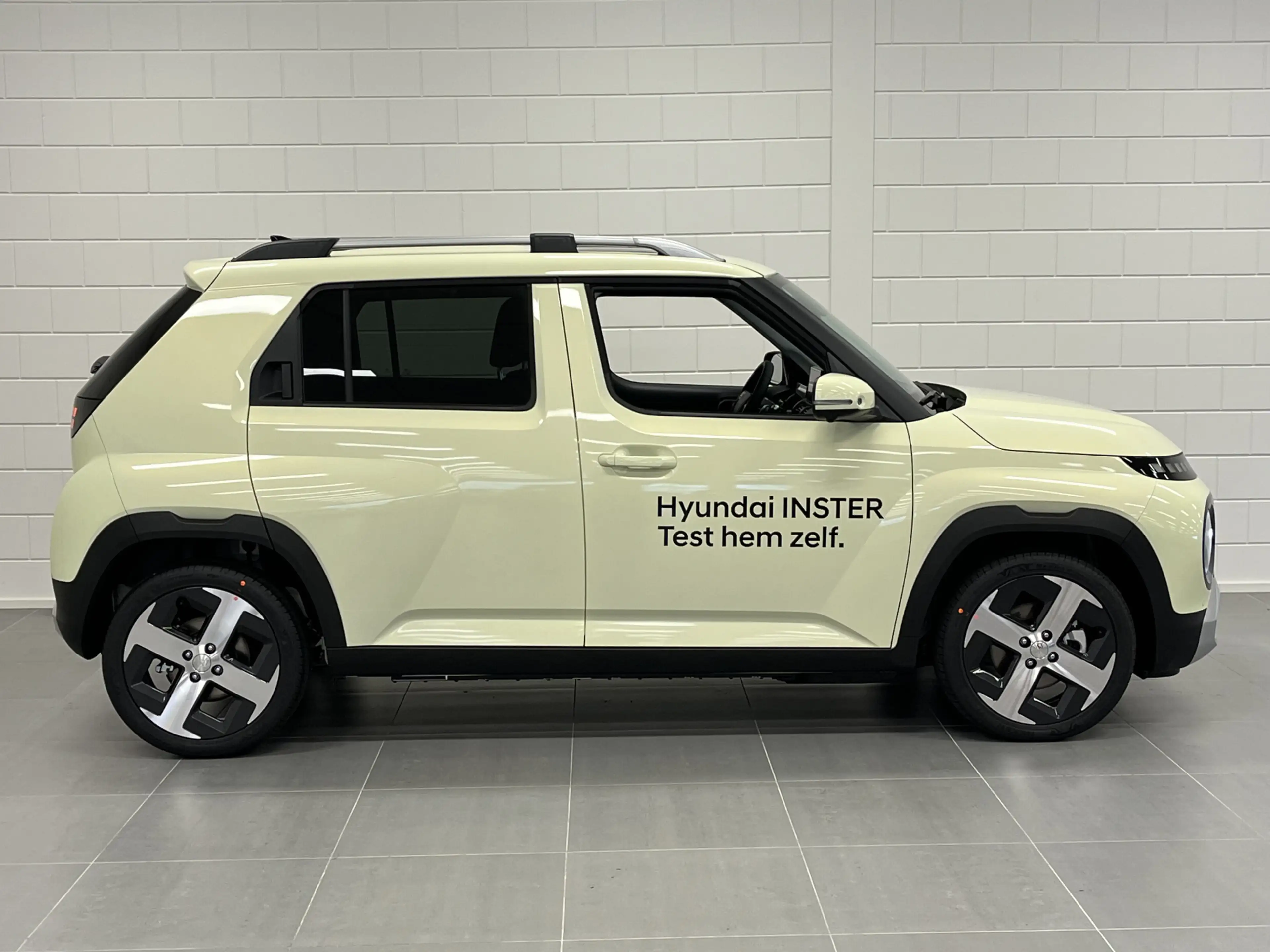 Hyundai Inster Evolve 49 kWh Volledig Elektrisch met Navigatie, C — photo 10