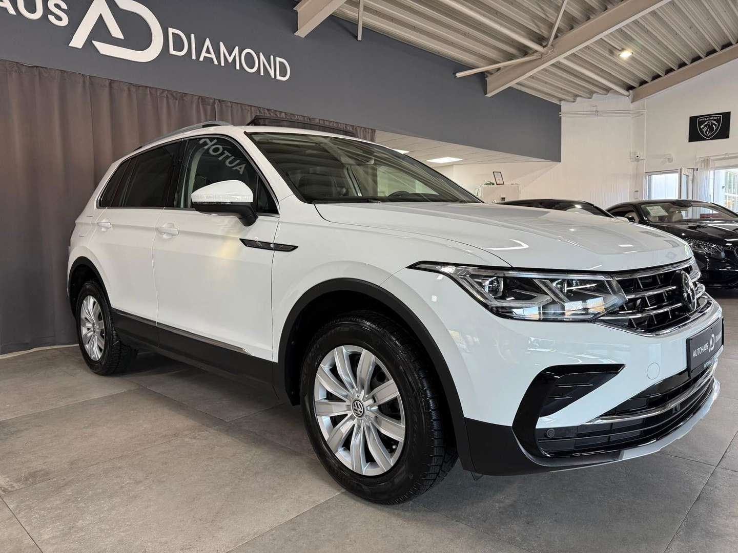 Volkswagen TIGUAN 4Motion Elegance -  - Joinsteer - #4