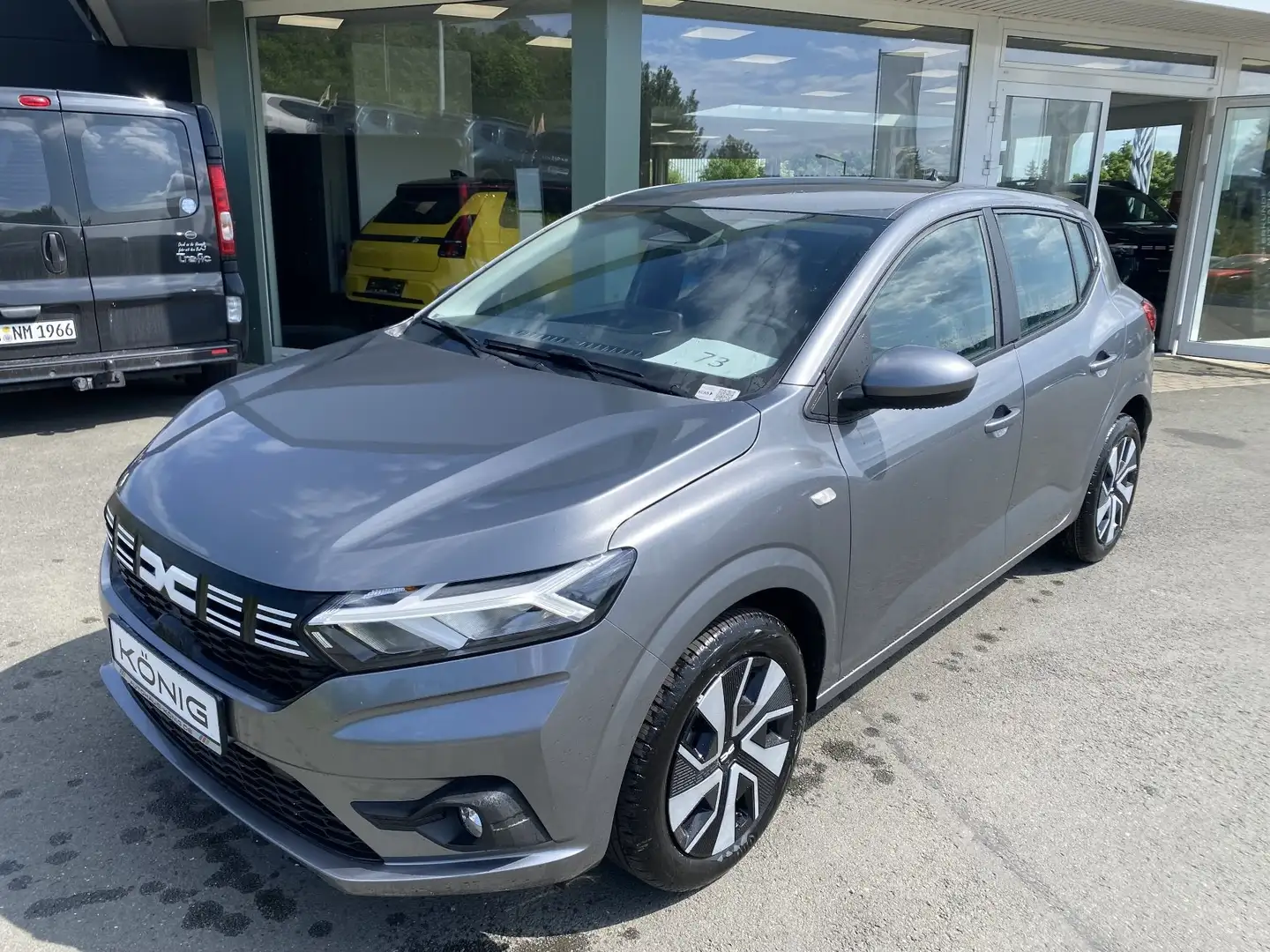 Dacia Sandero III 1.0 TCe 90 Expression Grau - 1