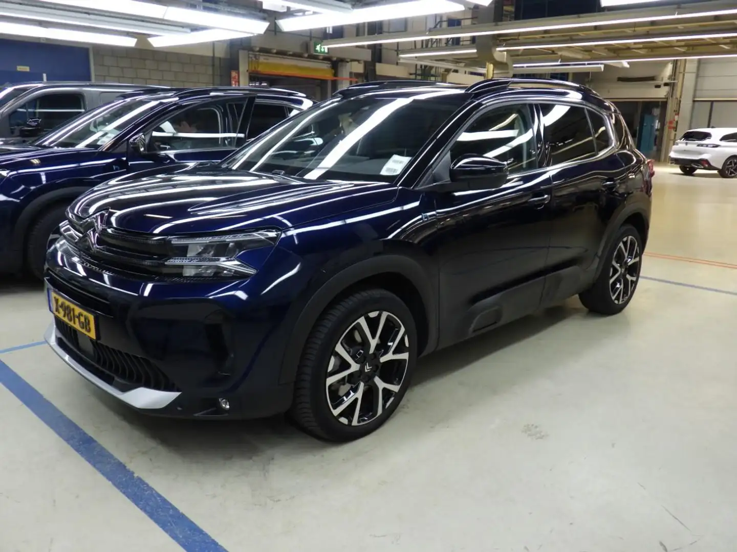 Citroen C5 Aircross 1.6 Plug-in Hybrid Shine OpenDak|Trekhaak| Blauw - 2