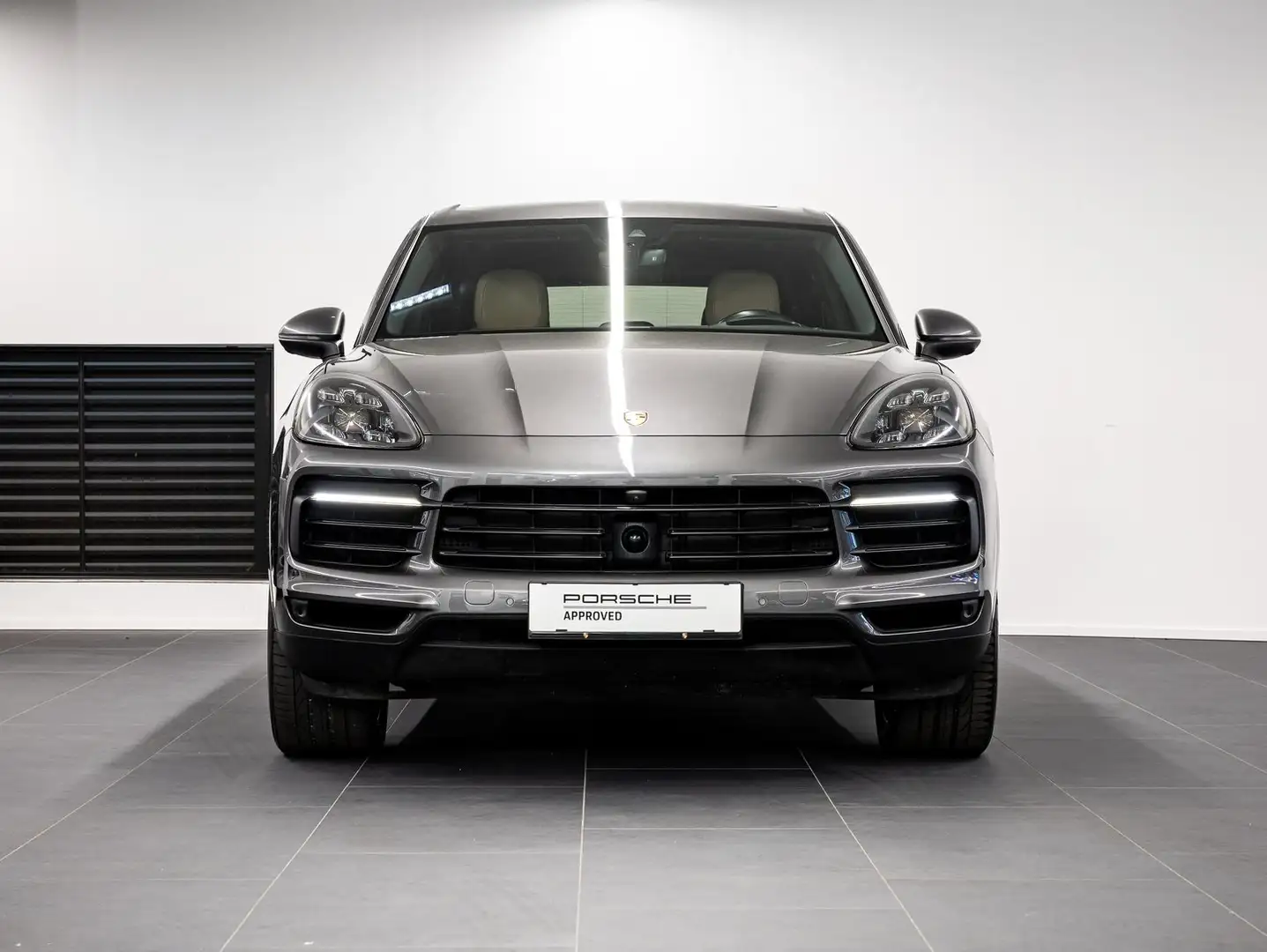 Porsche Cayenne E-Hybrid III Grau - 2