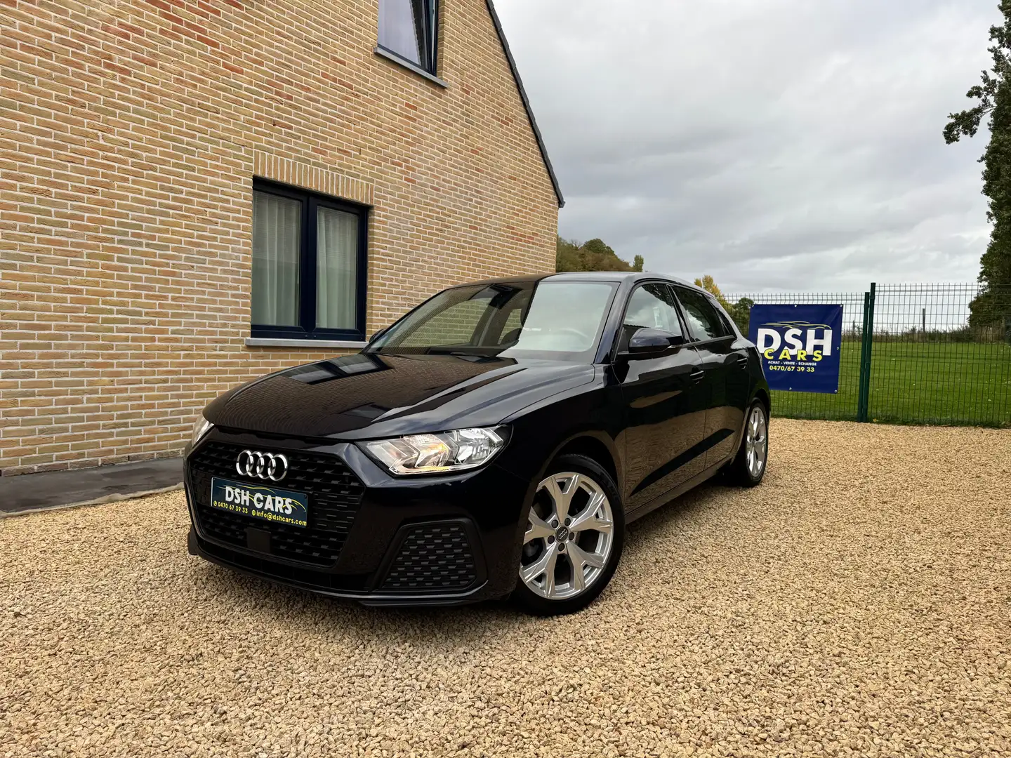 Audi A1 A1 Sportback 30 TFSI Bleu - 1