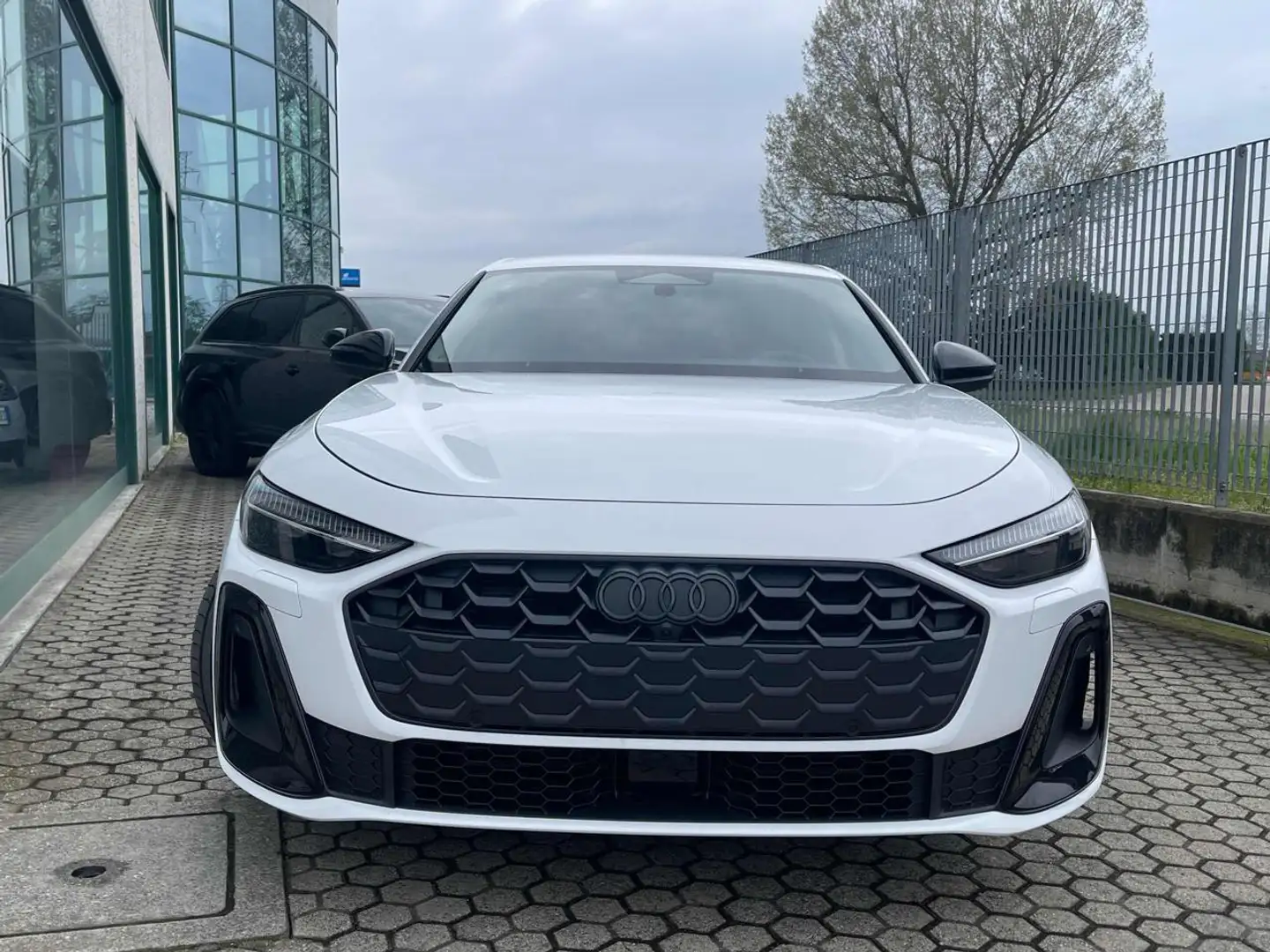 Audi A5 TFSI 110 kW S tronic S Line edit-Pr.Reale-rata590 Blanc - 2